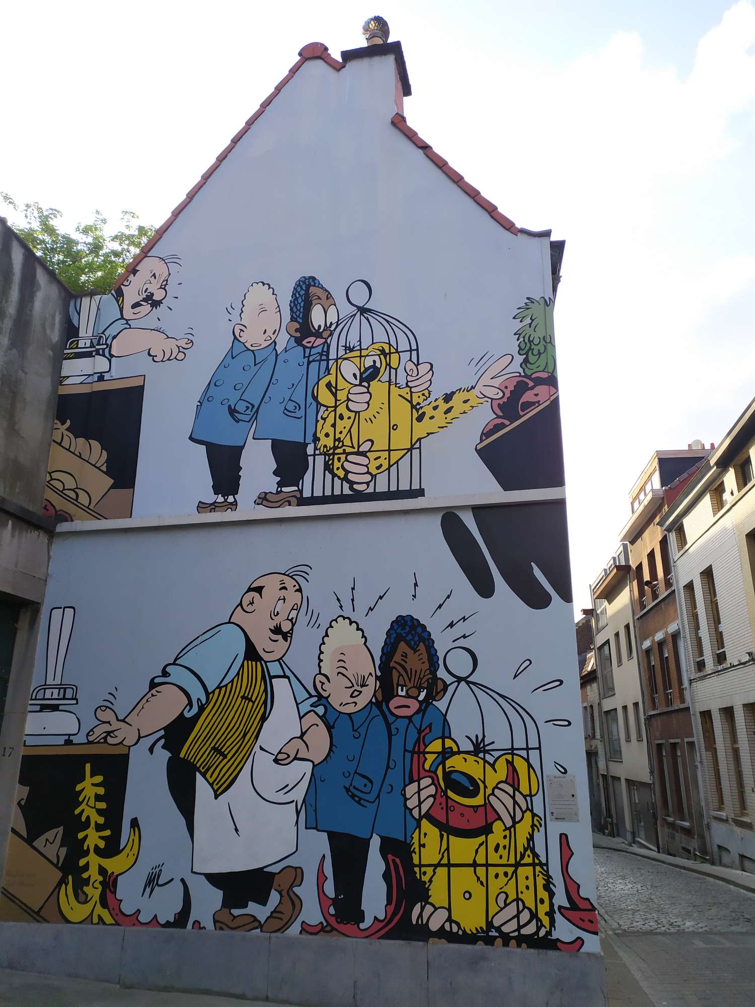 
								Street-art graffiti fresque 
								 
									19 Kapucijnenstraat
									1000
									Brussel
									Belgium 
									Ira LaPerla
								Street-Art-Safari.com
								