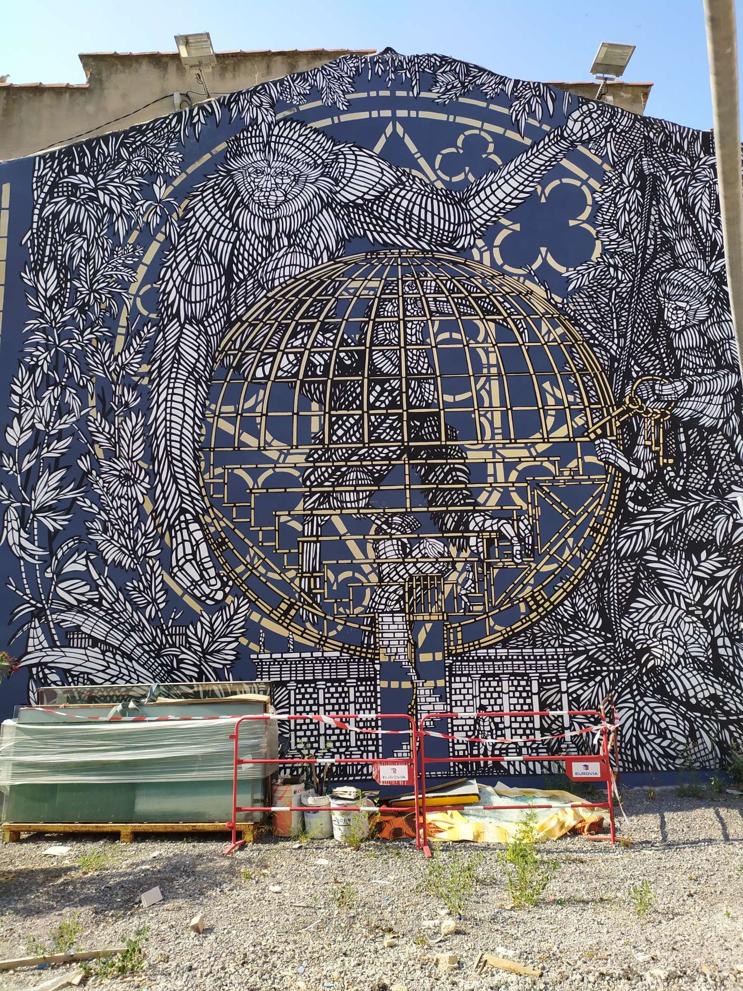 
								Street-art graffiti fresque 
								Blow the Bird, Monkeybird, Temor 
									13 Rue Lacan
									06600
									Antibes
									France 
									Ira LaPerla
								Street-Art-Safari.com
								