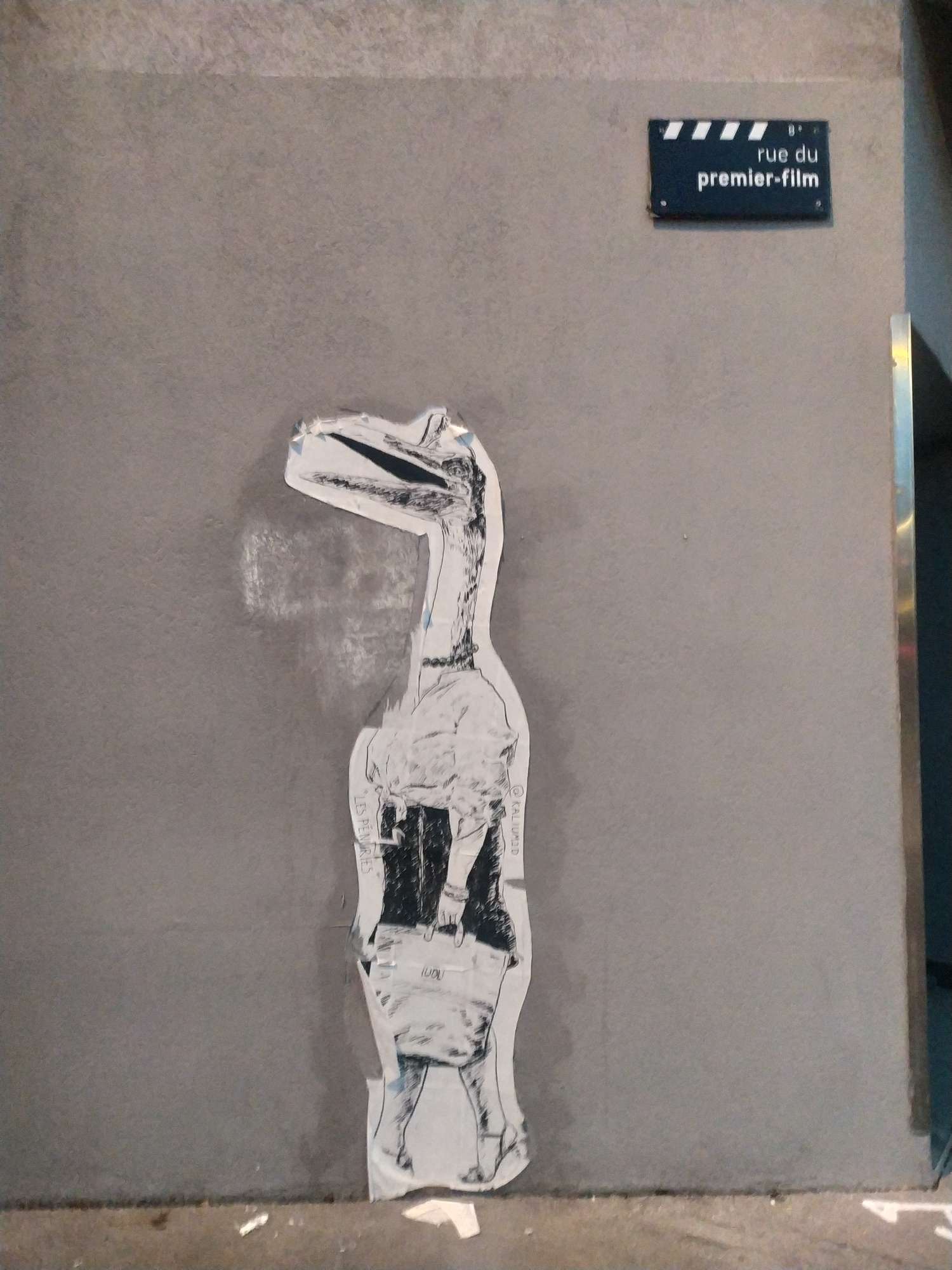 
								Street-art graffiti fresque 
								 
									12 Rue du Premier Film
									69008
									Lyon
									France 
									Ira LaPerla
								Street-Art-Safari.com
								