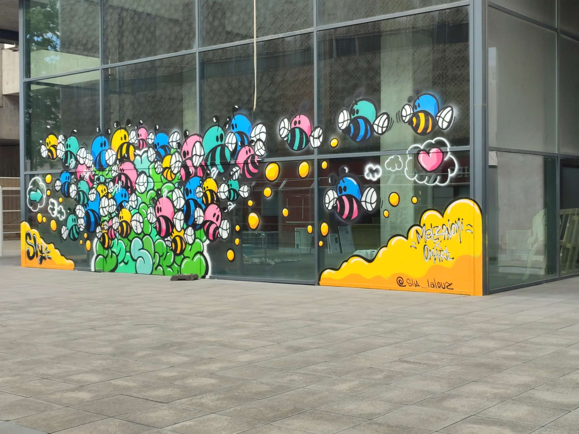 
								Street-art graffiti fresque 
								 
									53 Boulevard des Brotteaux
									69006
									Lyon
									France 
									Nicol&agrave; Oul&agrave;
								Street-Art-Safari.com
								