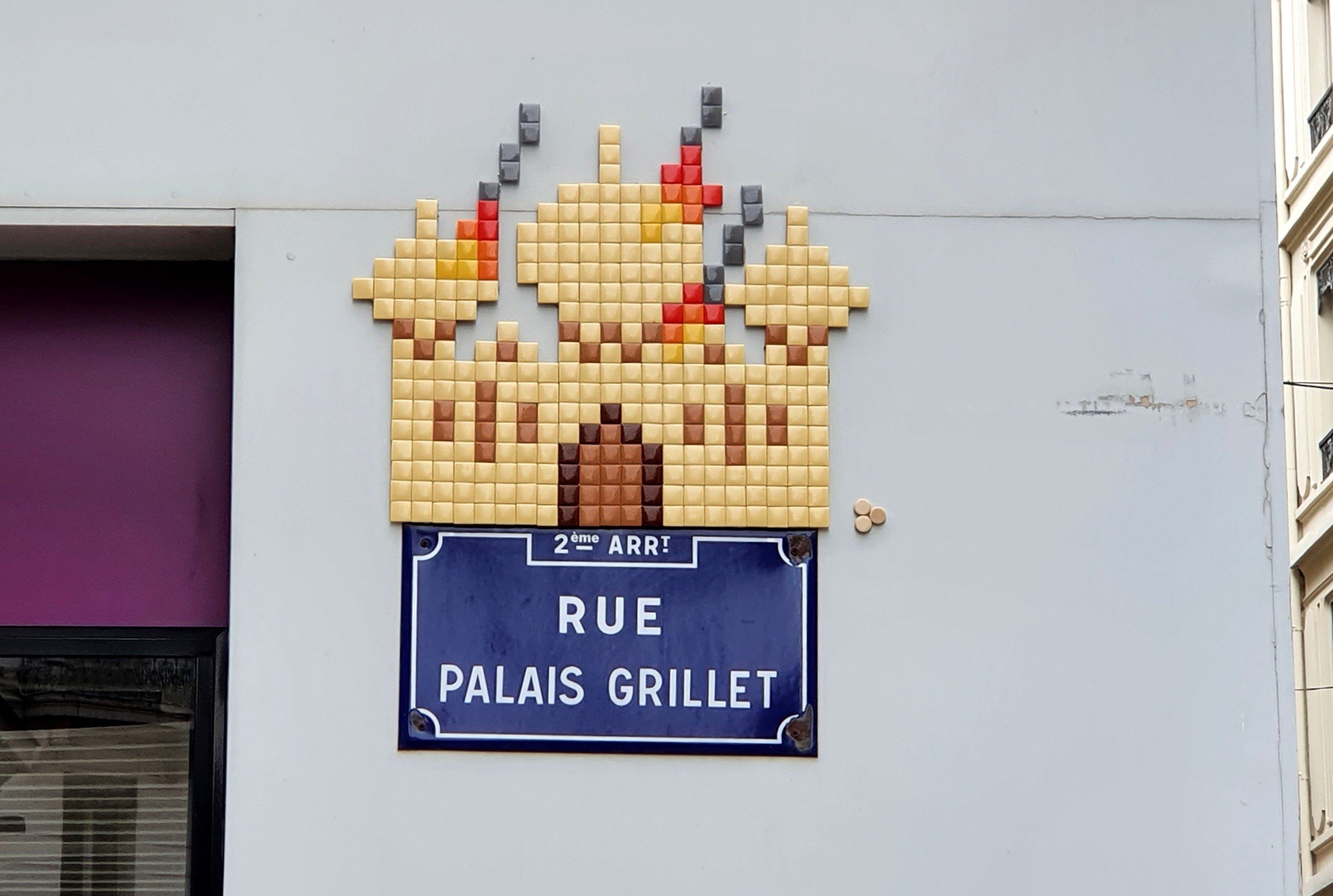 
								Street-art graffiti fresque 
								MifaMosa 
									25-21 Rue Palais Grillet
									
									Lyon
									France 
									Pat Finder
								Street-Art-Safari.com
								