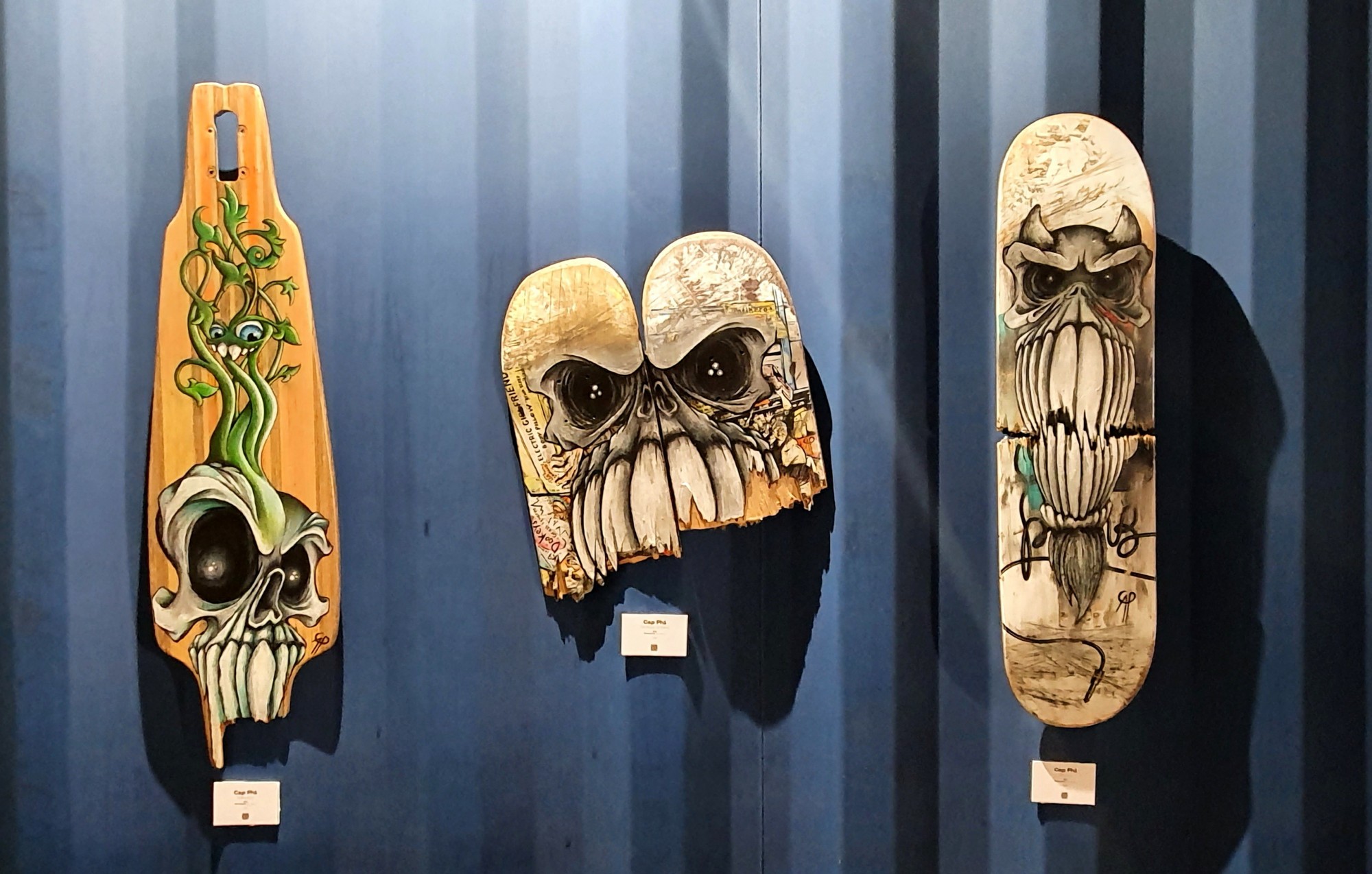 
								Street-art graffiti fresque 
								Cap Phi 
									43 Avenue Debourg
									
									Lyon
									France 
									Pat Finder
								Street-Art-Safari.com
								