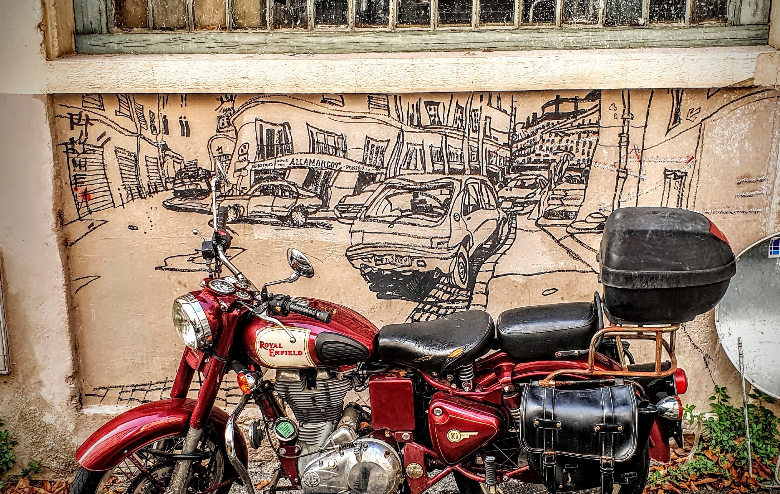 
								Street-art graffiti fresque 
								 
									3 Passage Gonin
									
									Lyon
									France 
									Pat Finder
								Street-Art-Safari.com
								