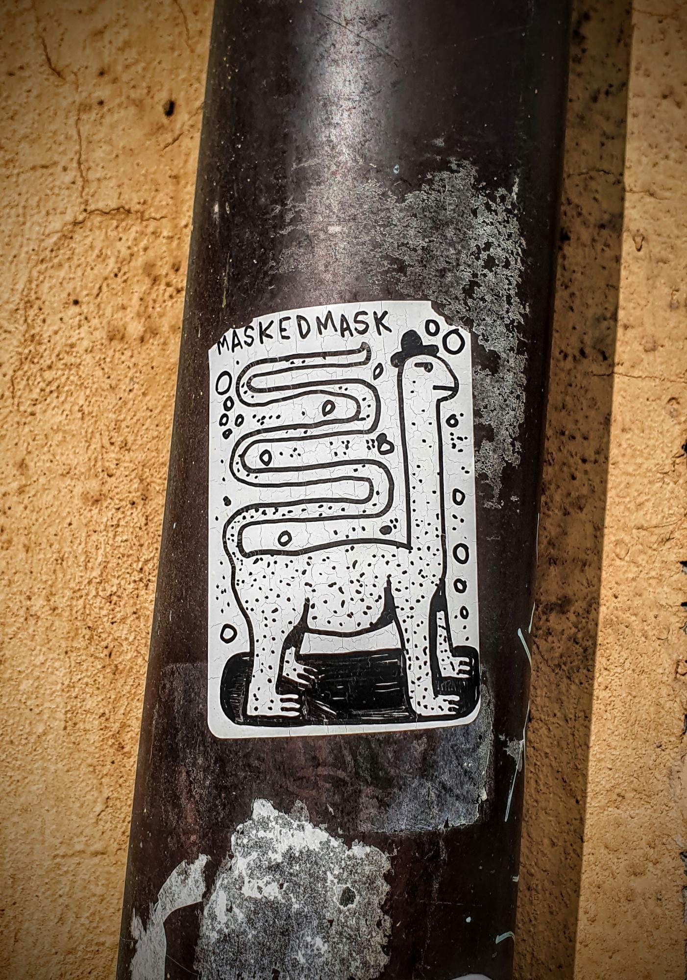 
								Street-art graffiti fresque 
								MaskedMask 
									31 Quai Saint-Vincent
									
									Lyon
									France 
									Pat Finder
								Street-Art-Safari.com
								