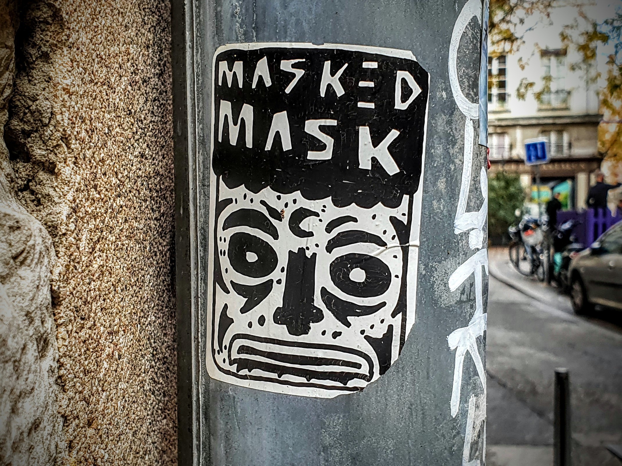 
								Street-art graffiti fresque 
								MaskedMask 
									29-15 Rue Bouteille
									
									Lyon
									France 
									Pat Finder
								Street-Art-Safari.com
								