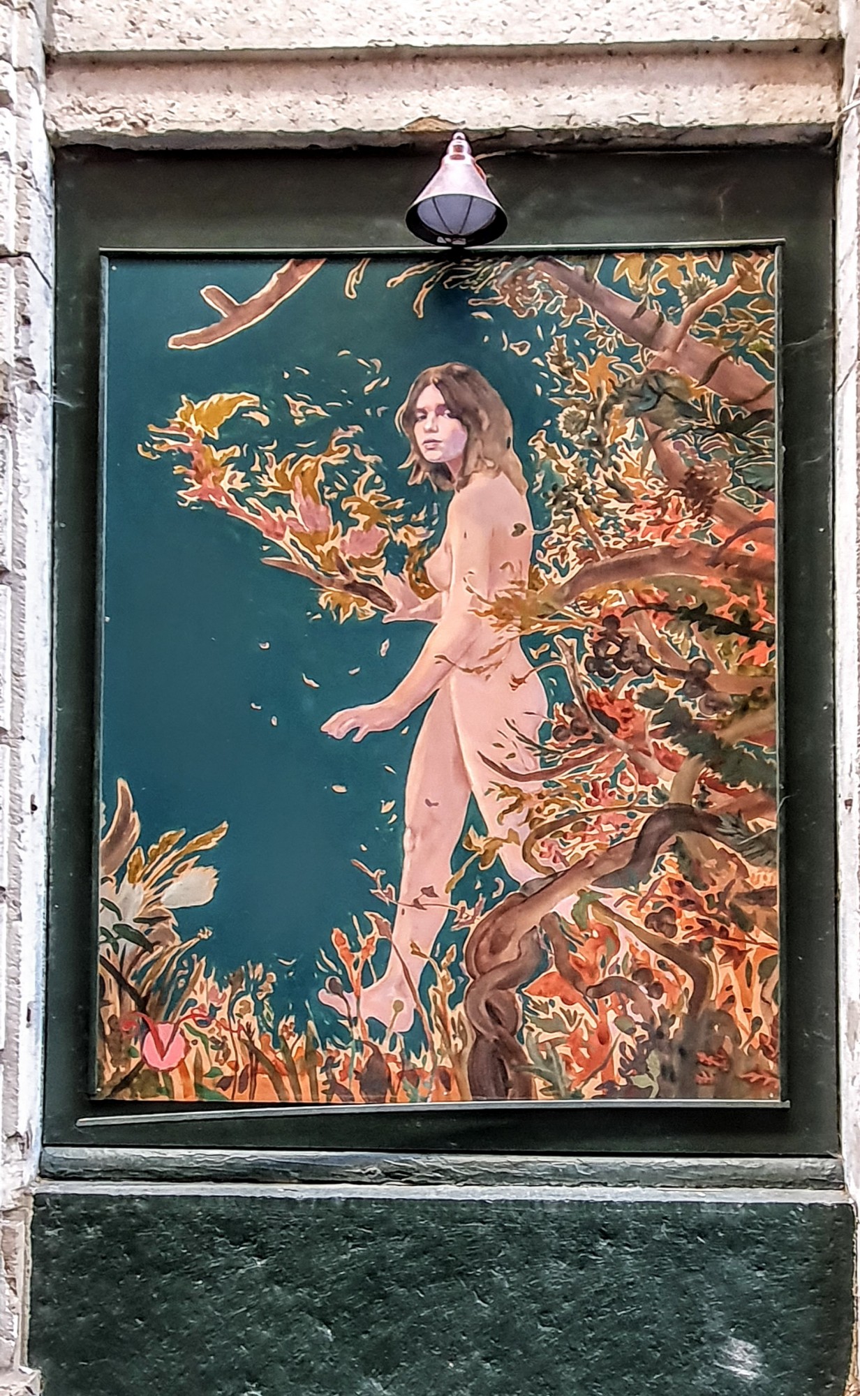 
								Street-art graffiti fresque 
								V&eacute;suve 
									5 Rue du Griffon
									
									Lyon
									France 
									Pat Finder
								Street-Art-Safari.com
								