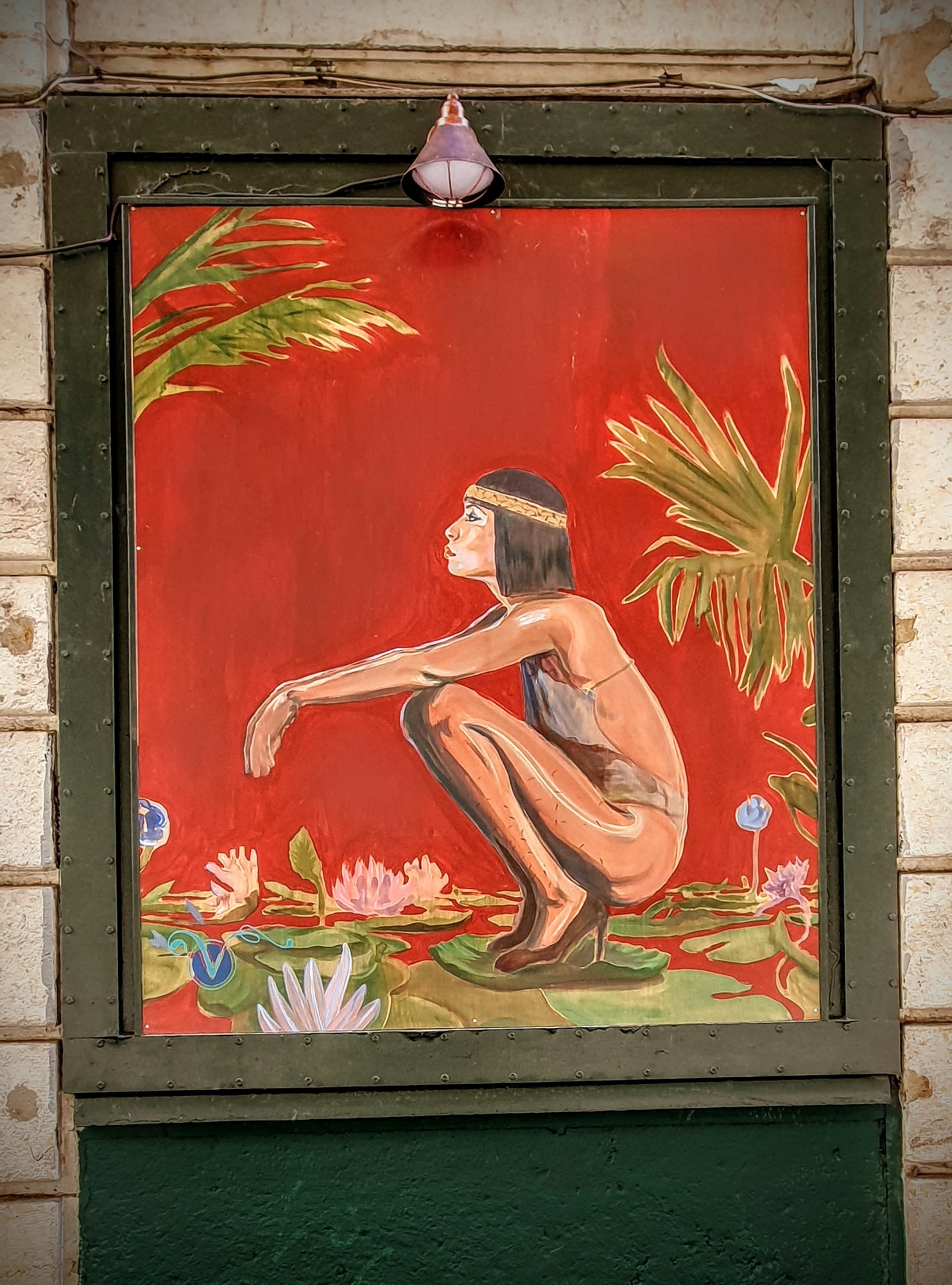 
								Street-art graffiti fresque 
								V&eacute;suve 
									1 Petite Rue des Feuillants
									69001
									Lyon
									France 
									Pat Finder
								Street-Art-Safari.com
								