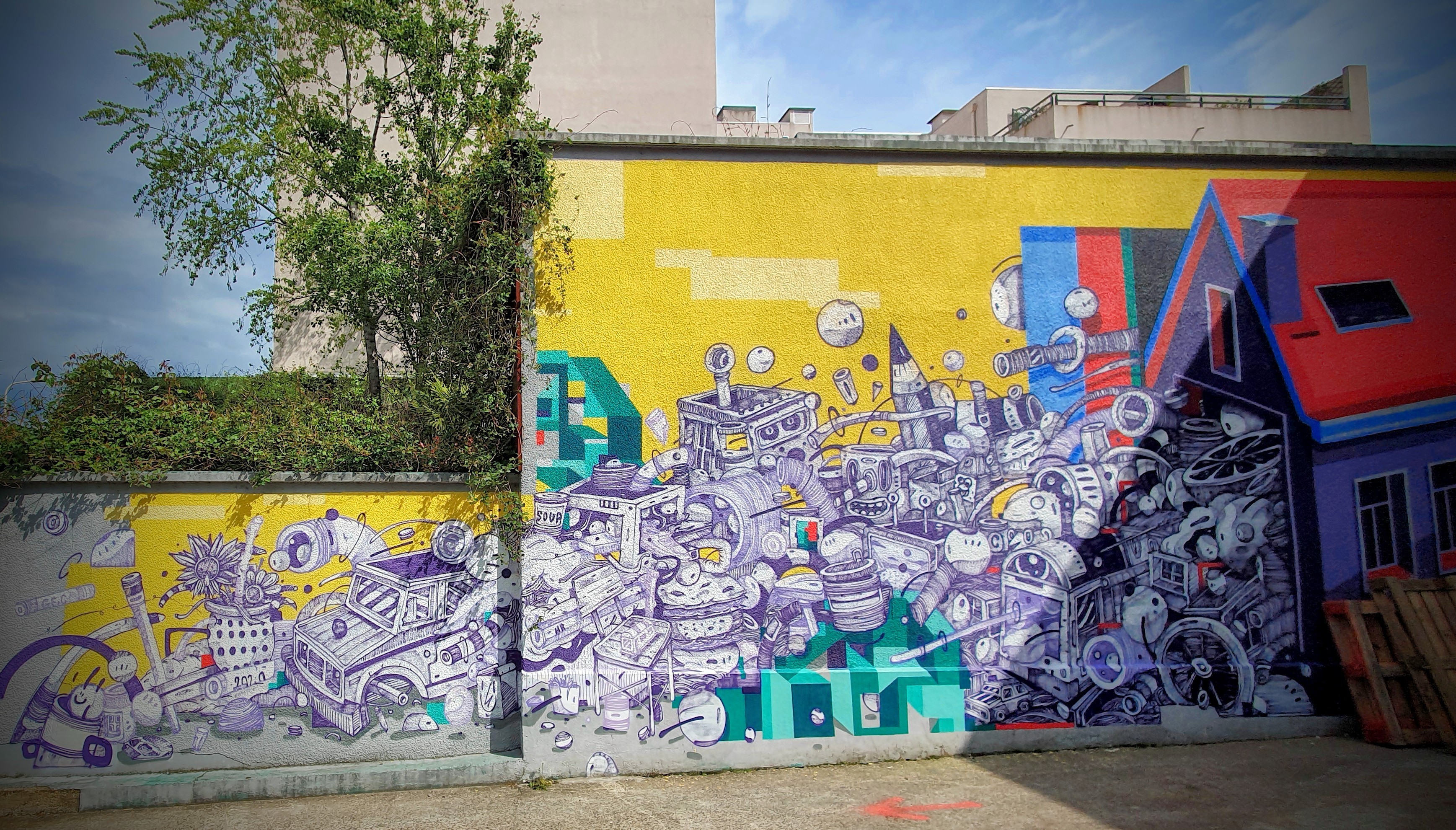 
								Street-art graffiti fresque 
								 
									60 Rue Victor Lagrange
									
									Lyon
									France 
									Pat Finder
								Street-Art-Safari.com
								