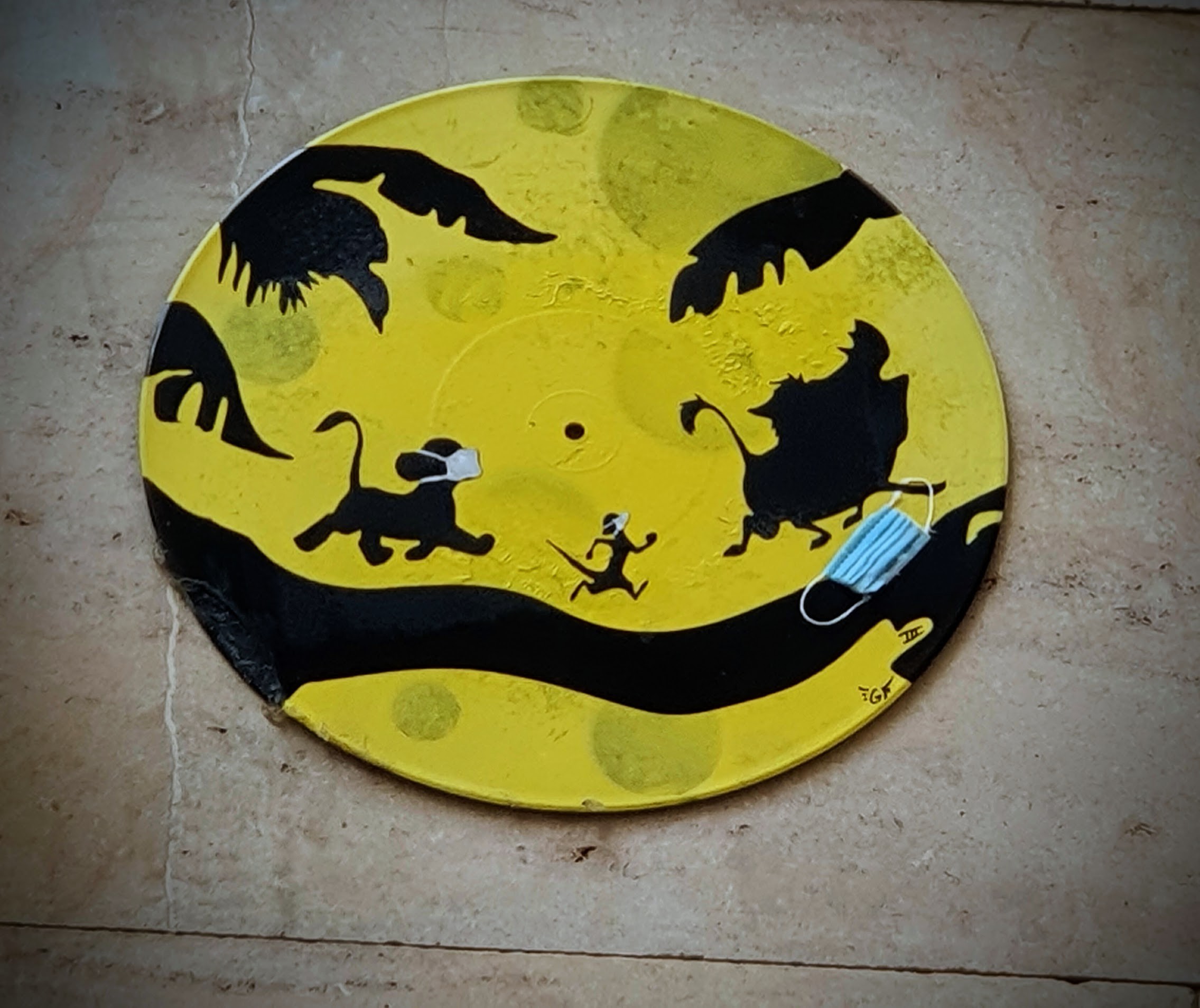 
								Street-art graffiti fresque 
								Yene Omax 
									3 Rue Saint-Polycarpe
									69001
									Lyon
									France 
									Pat Finder
								Street-Art-Safari.com
								