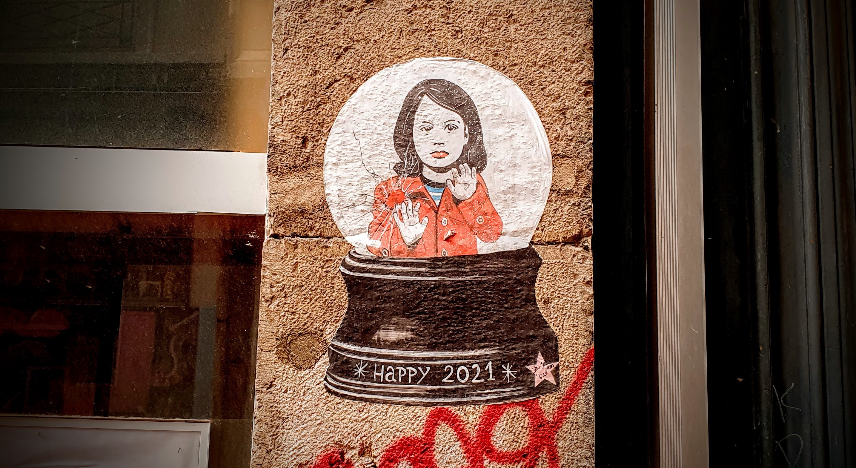 
								Street-art graffiti fresque 
								Britt Tamalet 
									11 Rue des Augustins
									69001
									Lyon
									France 
									Pat Finder
								Street-Art-Safari.com
								