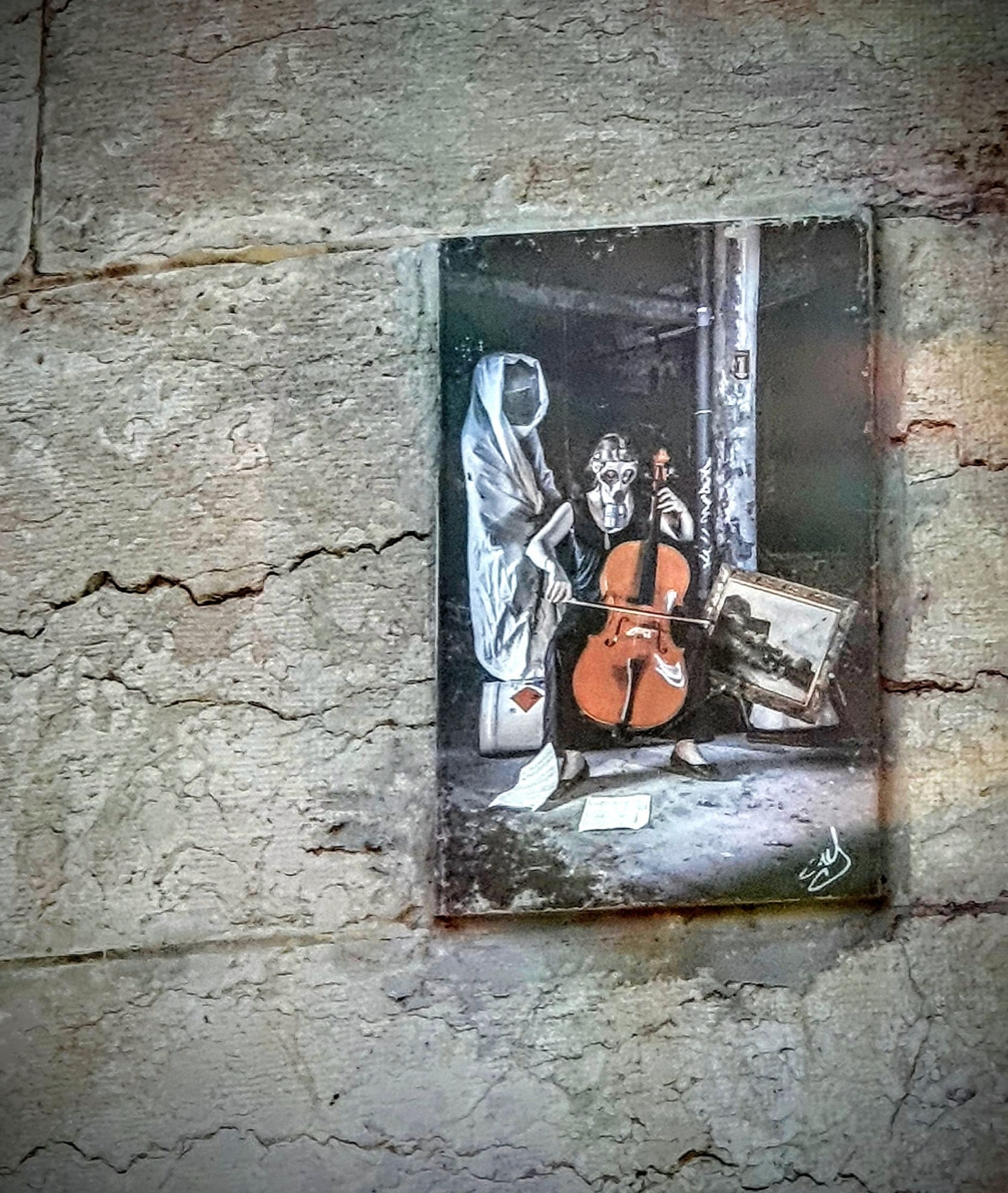 
								Street-art graffiti fresque 
								Mars Yahl 
									Passerelle du Coll&egrave;ge
									69006
									Lyon
									France 
									Pat Finder
								Street-Art-Safari.com
								