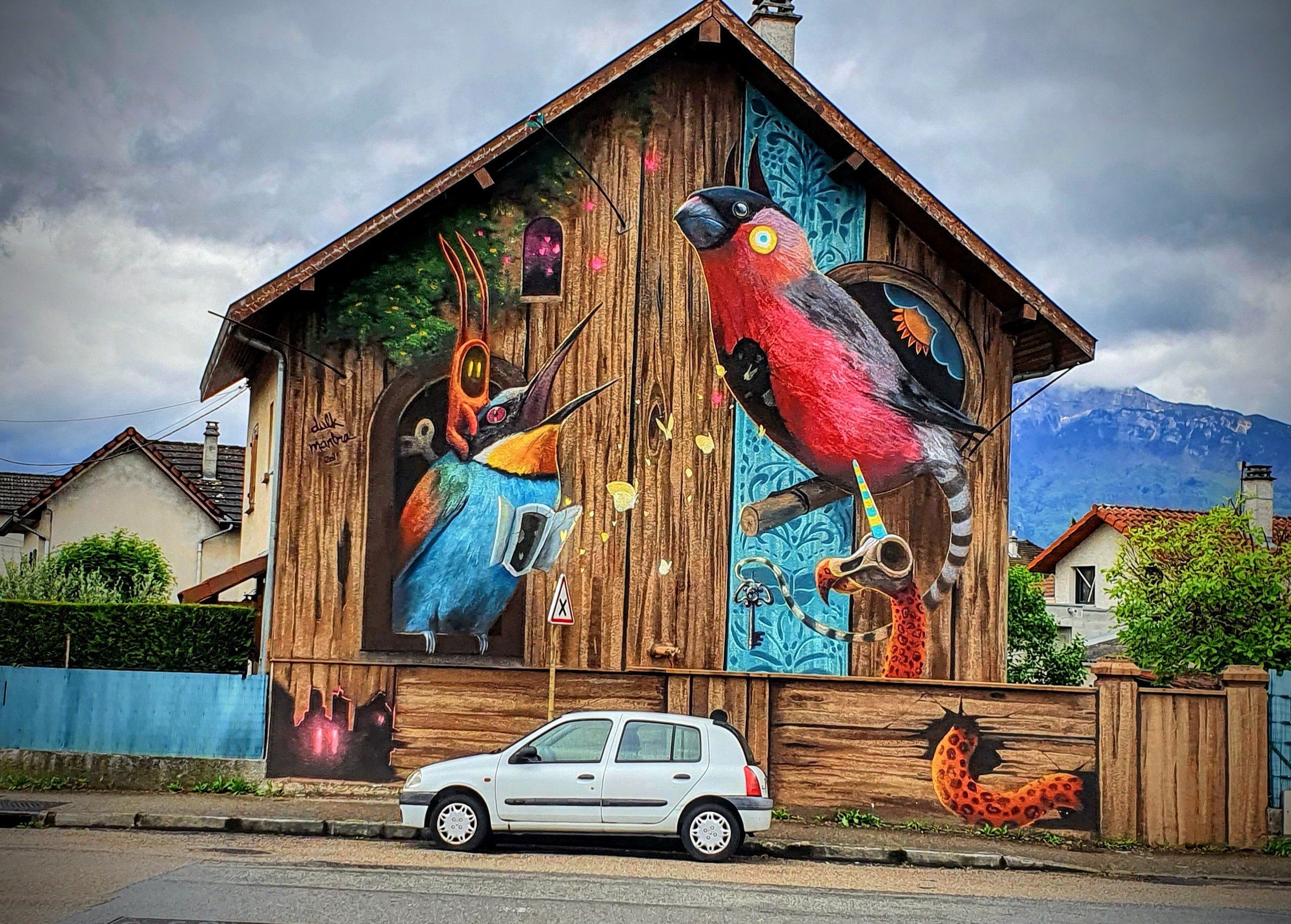 
								Street-art graffiti fresque 
								Dulk, Mantra 
									94 Avenue Gabriel P&eacute;ri
									38400
									Saint-Martin-d'H&egrave;res
									France 
									Pat Finder
								Street-Art-Safari.com
								