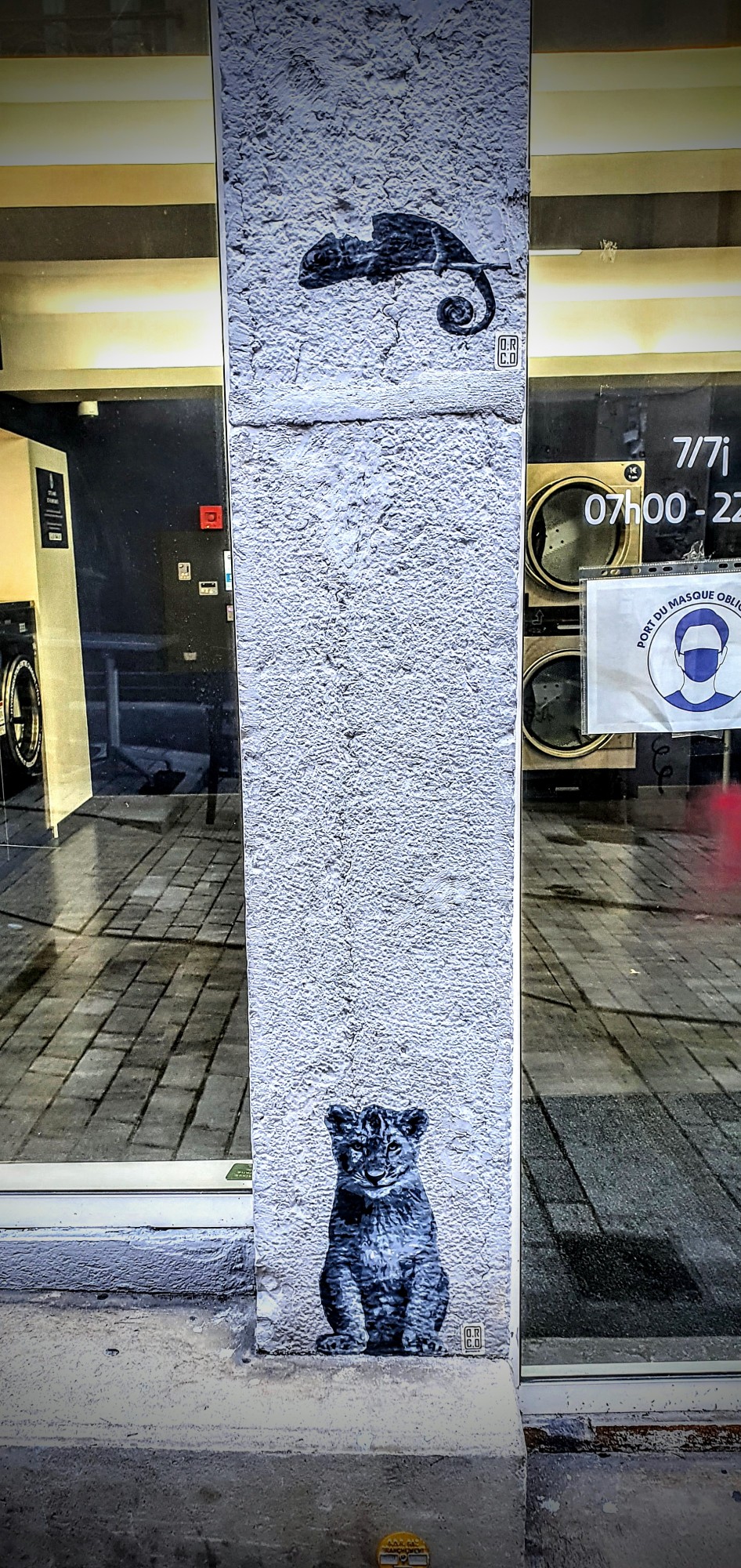 
								Street-art graffiti fresque 
								O. R. C. O 
									69 Mont&eacute;e de la Grande-C&ocirc;te
									69001
									Lyon
									France 
									Pat Finder
								Street-Art-Safari.com
								