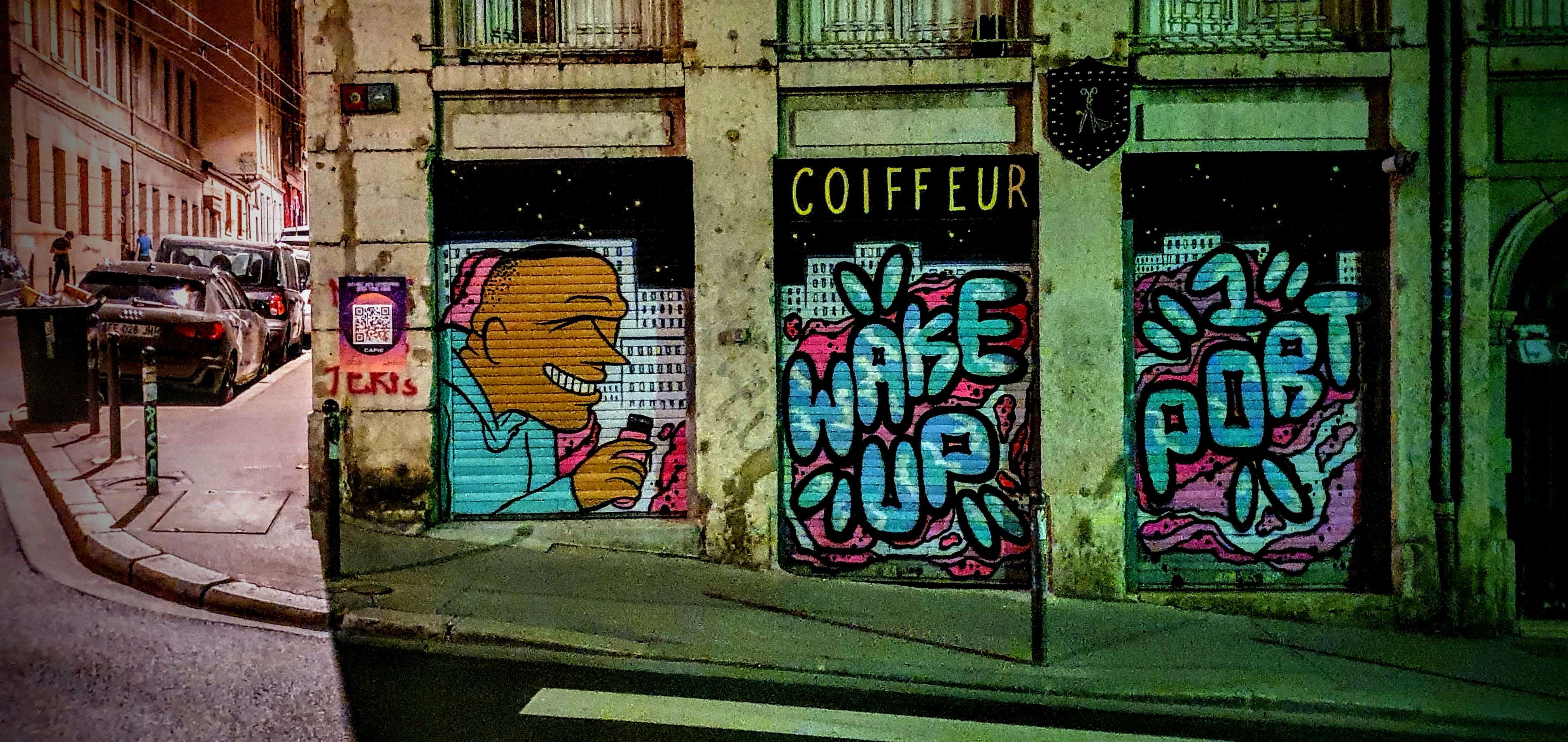 
								Street-art graffiti fresque 
								1Port 
									11 Rue Pouteau
									69001
									Lyon
									France 
									Pat Finder
								Street-Art-Safari.com
								