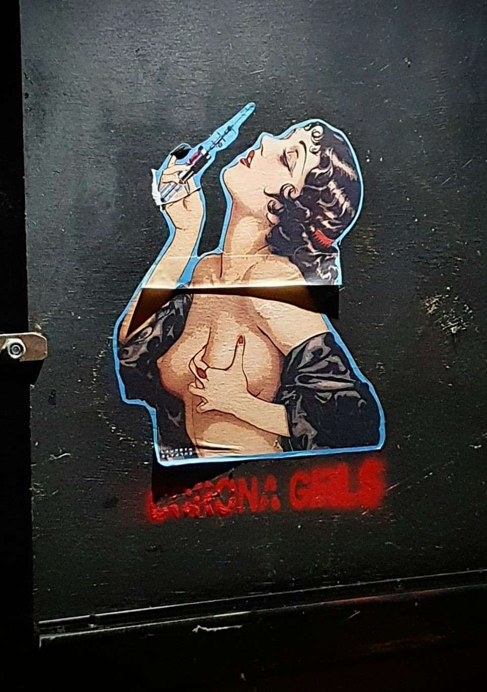 
								Street-art graffiti fresque 
								Laureth Sulfate 
									21 Quai Victor Augagneur
									69003
									Lyon
									France 
									Pat Finder
								Street-Art-Safari.com
								