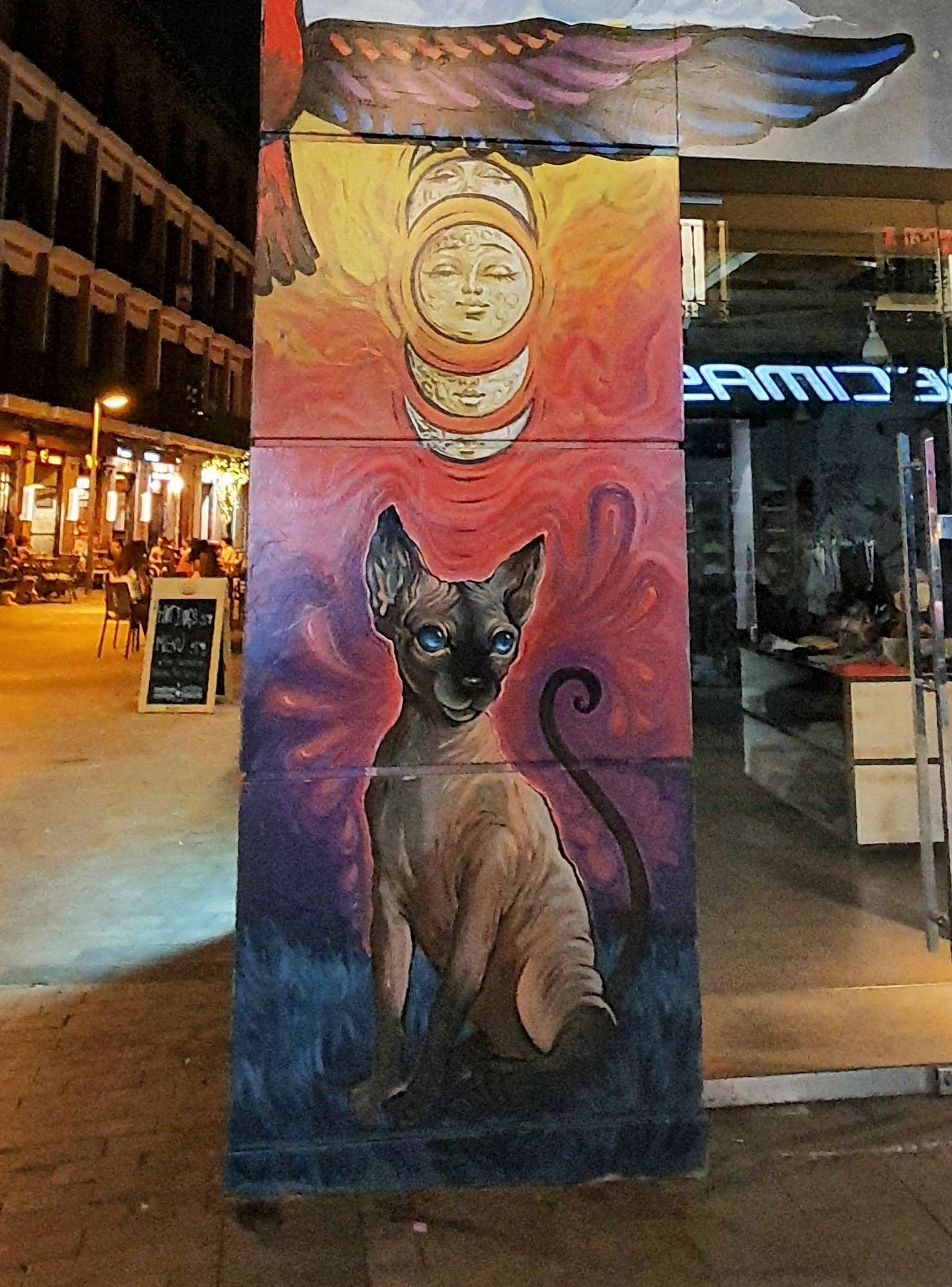 
								Street-art graffiti fresque 
								 
									34 Calle de P&eacute;rez Gald&oacute;s
									28004
									Madrid
									Spain 
									DumDum
								Street-Art-Safari.com
								