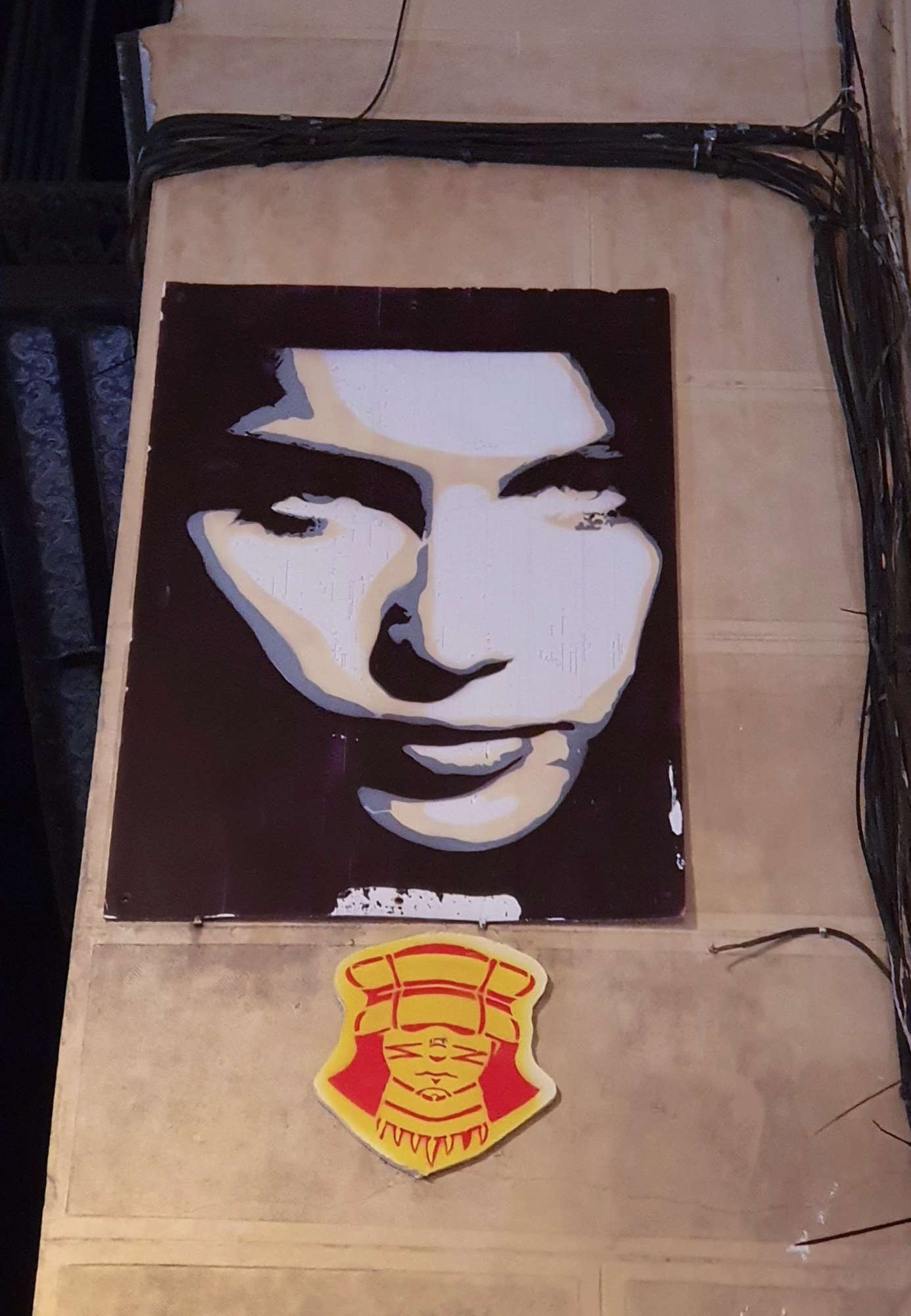 
								Street-art graffiti fresque 
								 
									4 Calle de Gravina
									28004
									Madrid
									Spain 
									DumDum
								Street-Art-Safari.com
								