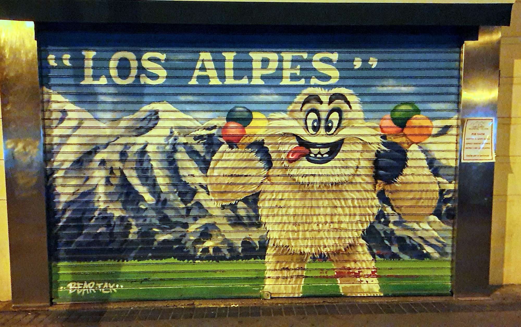 
								Street-art graffiti fresque 
								 
									88 Calle de la Princesa
									28008
									Madrid
									Spain 
									DumDum
								Street-Art-Safari.com
								