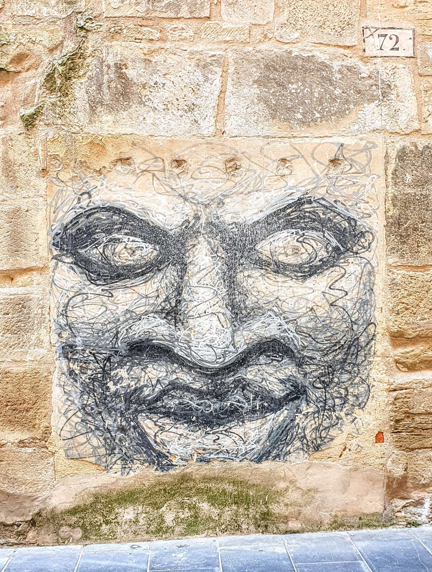 
								Street-art graffiti fresque 
								 
									2 Calle San Pablo
									26001
									Logro&ntilde;o
									Spain 
									DumDum
								Street-Art-Safari.com
								