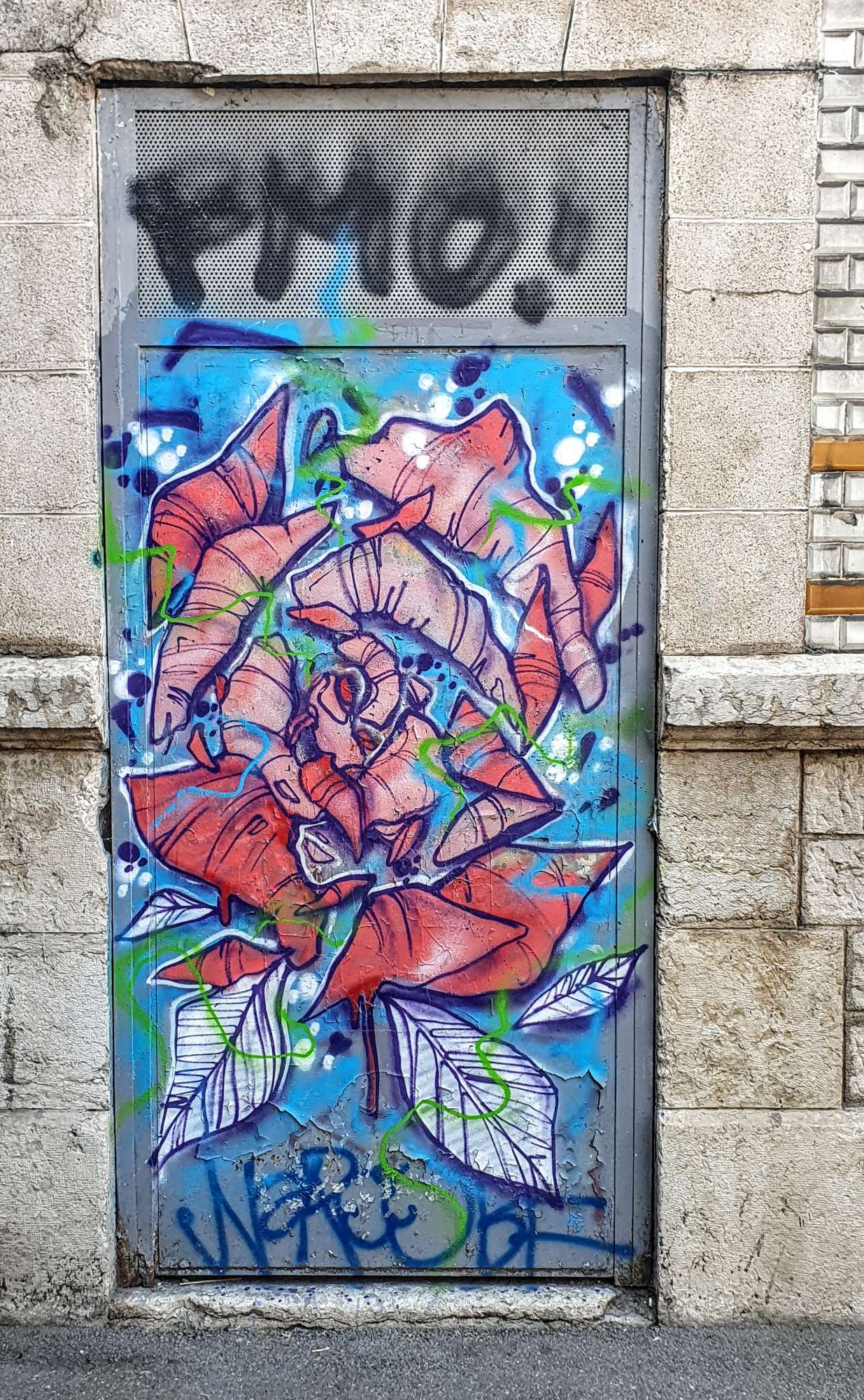 
								Street-art graffiti fresque 
								 
									36 Rue Victor Lagrange
									69007
									Lyon
									France 
									Pat Finder
								Street-Art-Safari.com
								