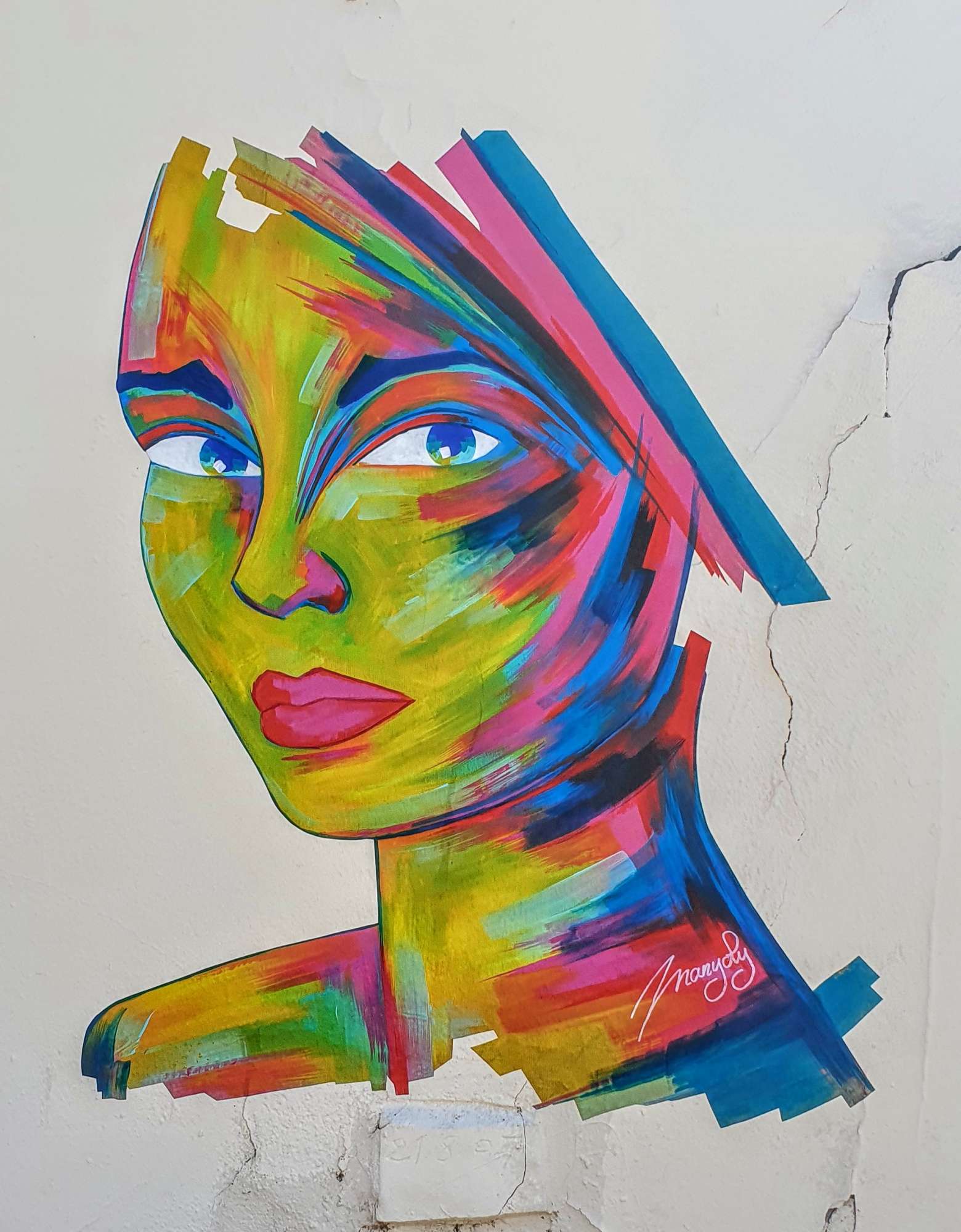 
								Street-art graffiti fresque 
								Manyoly 
									21 Mont&eacute;e Saint-S&eacute;bastien
									69001
									Lyon
									France 
									Pat Finder
								Street-Art-Safari.com
								