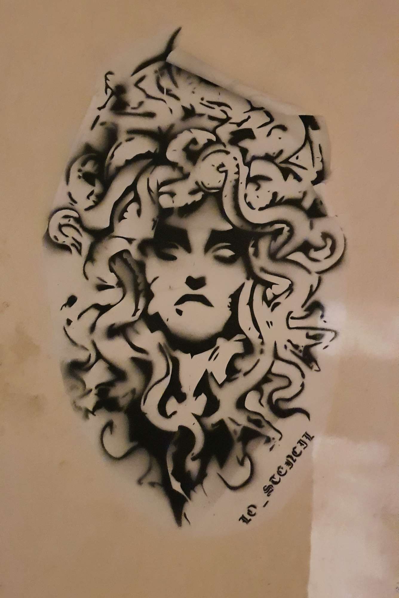 
								Street-art graffiti fresque 
								Lo Stencil 
									16 Rue Neyret
									69001
									Lyon
									France 
									Pat Finder
								Street-Art-Safari.com
								