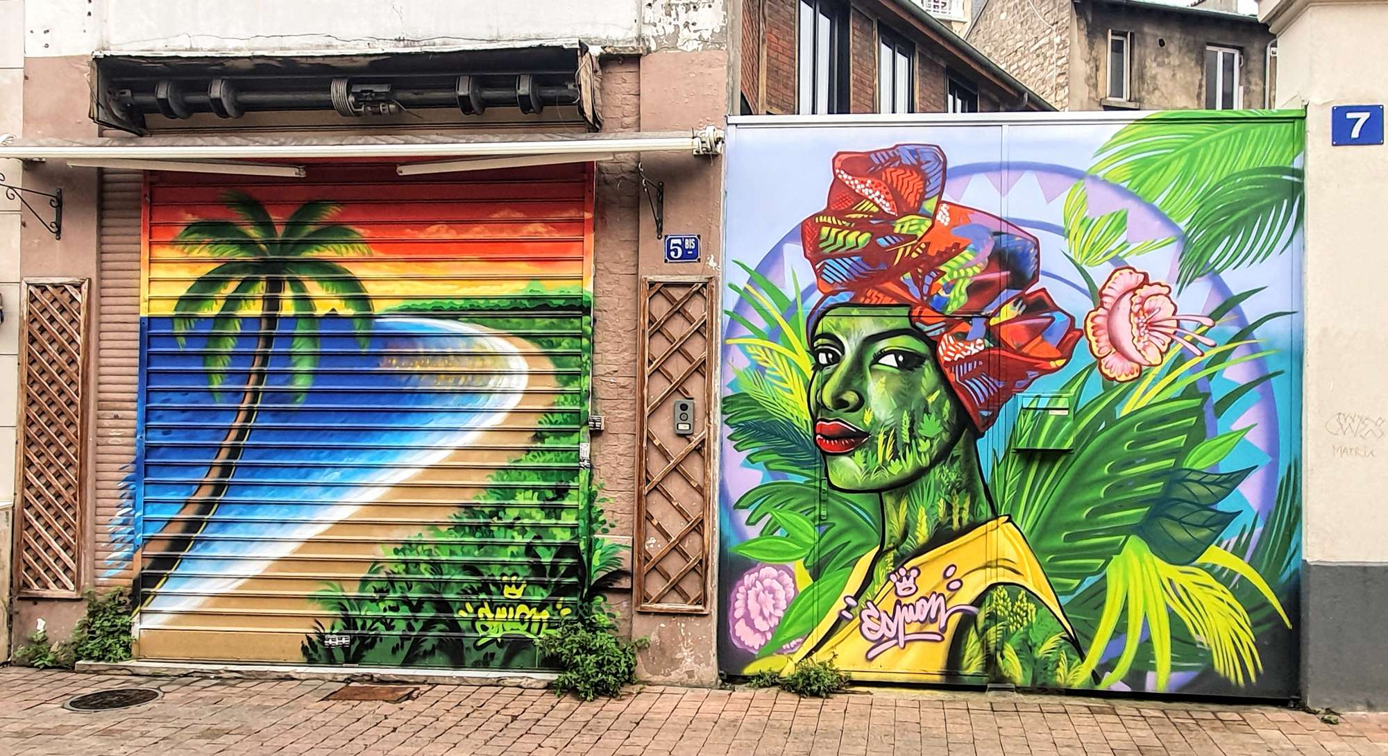 
								Street-art graffiti fresque 
								Espion 
									16 Rue du Capitaine Dreyfus
									93100
									Montreuil
									France 
									Pat Finder
								Street-Art-Safari.com
								