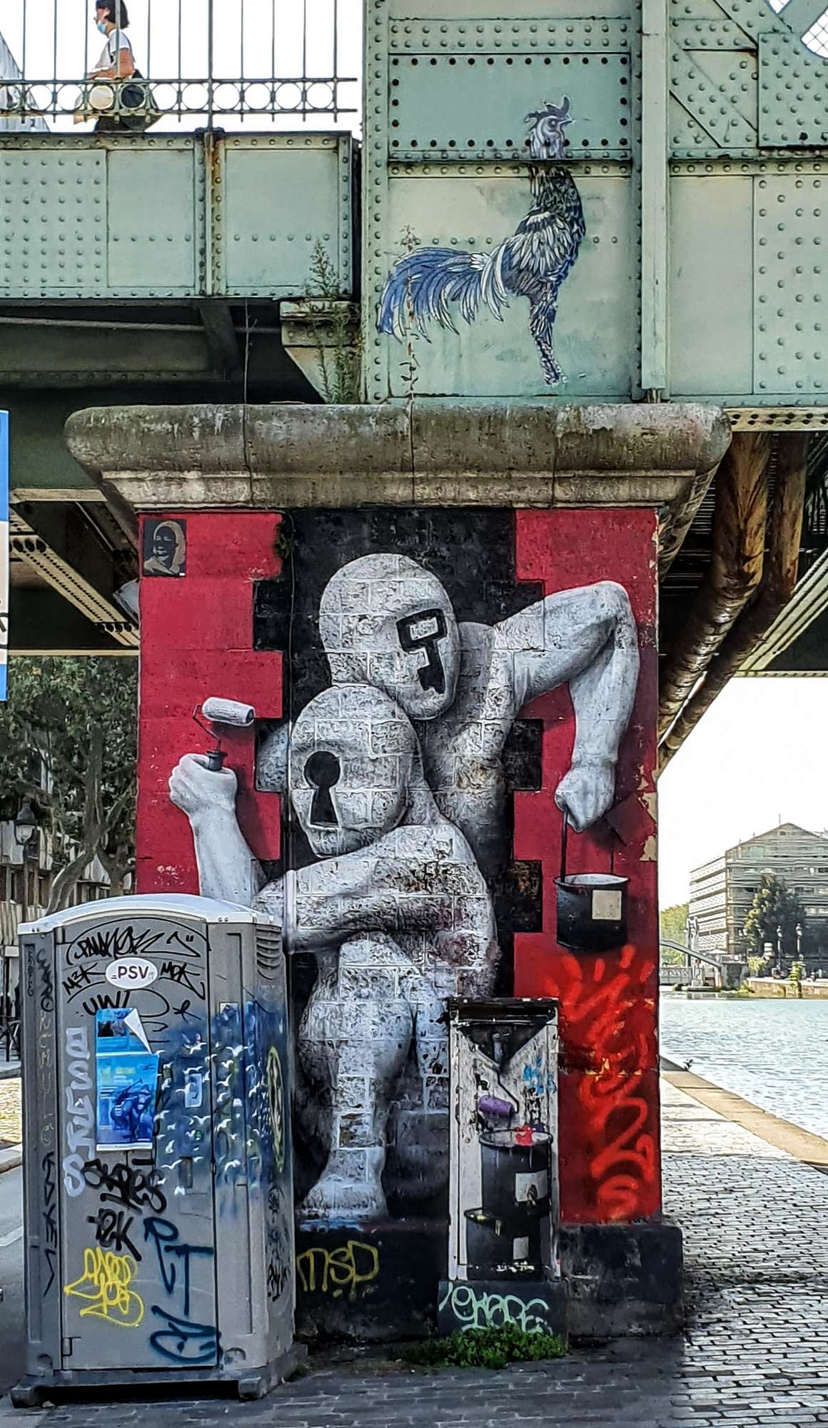 
								Street-art graffiti fresque 
								Cart'1 
									28S Quai de la Marne
									75019
									Paris
									France 
									Pat Finder
								Street-Art-Safari.com
								