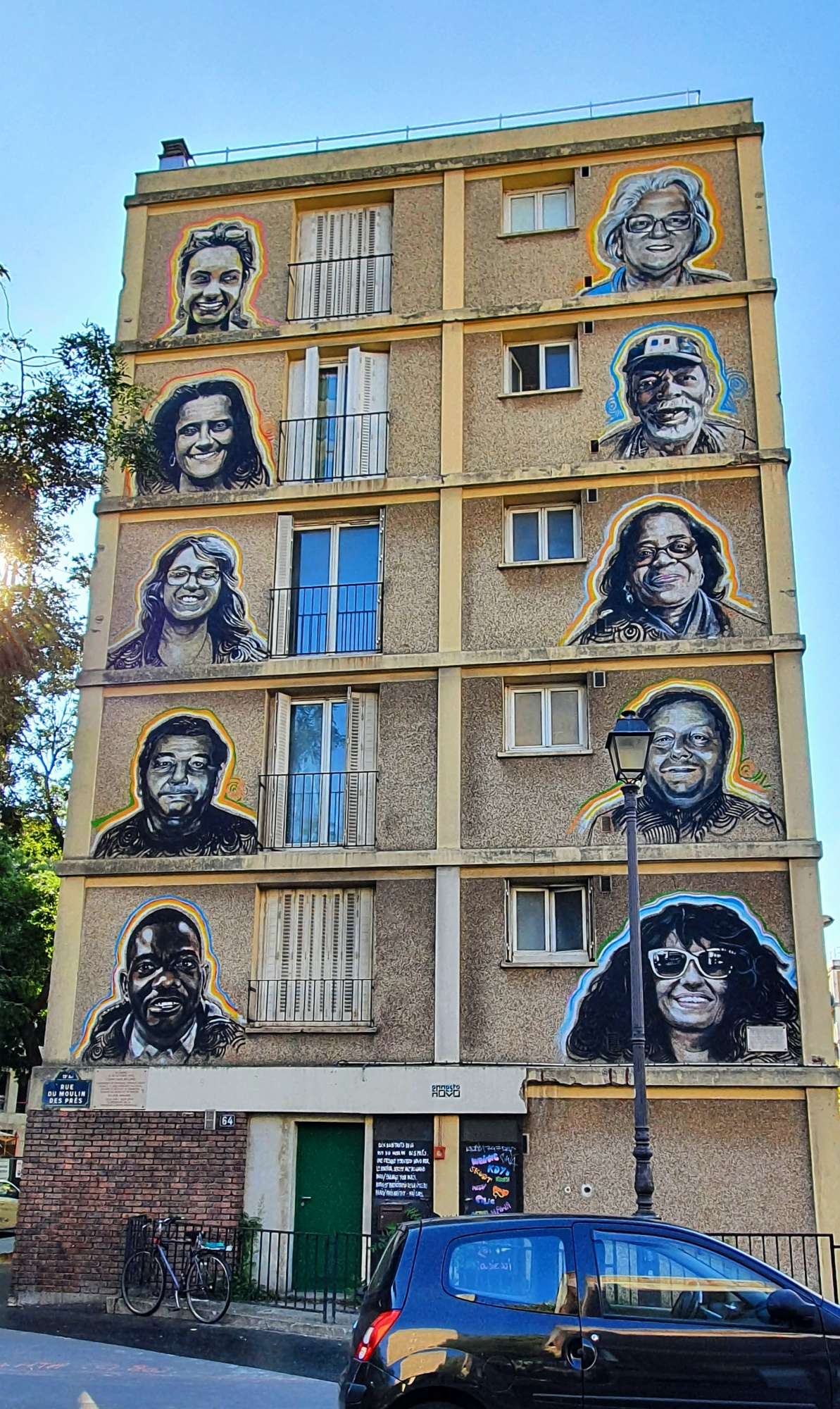 
								Street-art graffiti fresque 
								Ernesto NOVO 
									
									75013
									Paris
									France 
									Pat Finder
								Street-Art-Safari.com
								