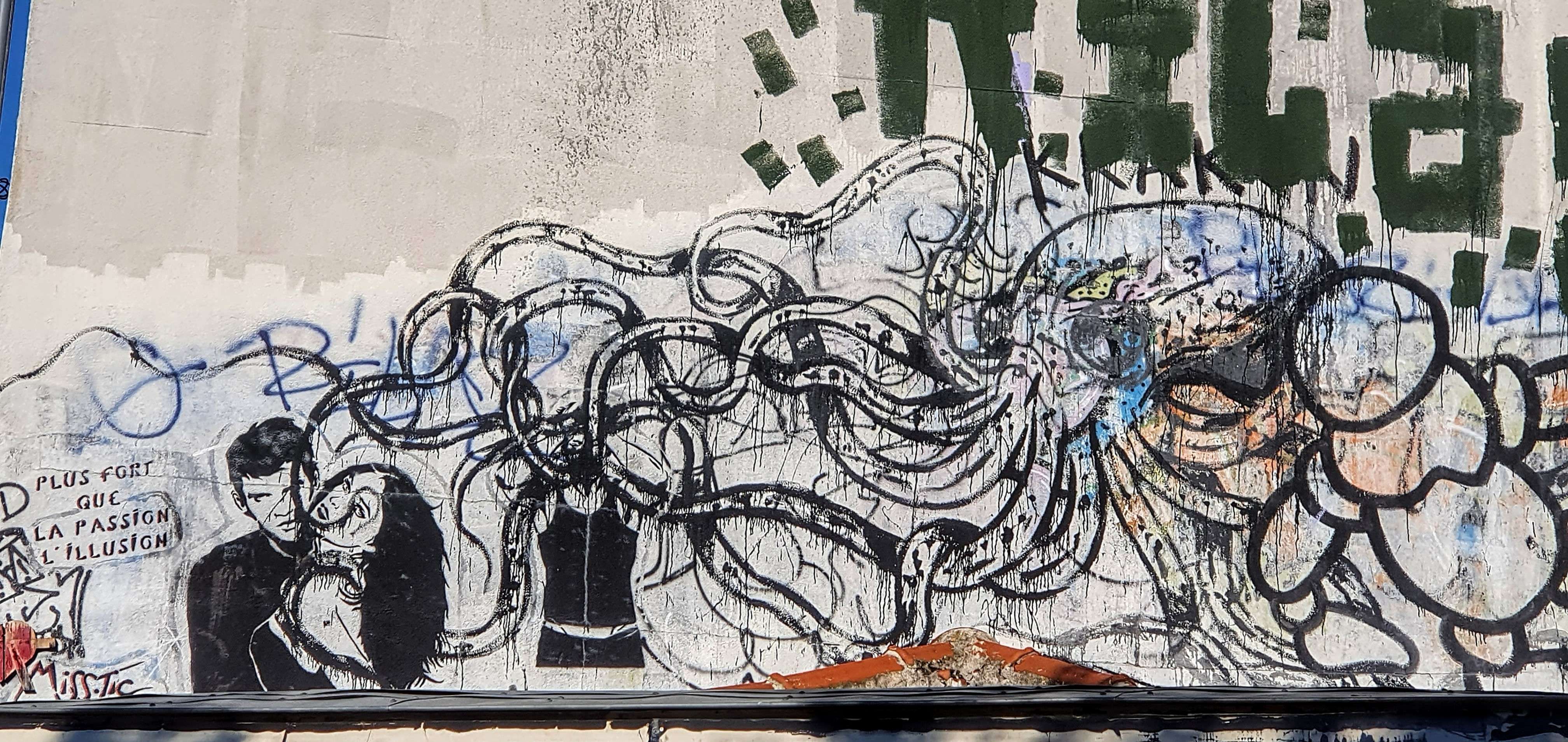 
								Street-art graffiti fresque 
								Kraken, Miss.Tic 
									54 Rue des cinq Diamants
									75013
									Paris
									France 
									Pat Finder
								Street-Art-Safari.com
								