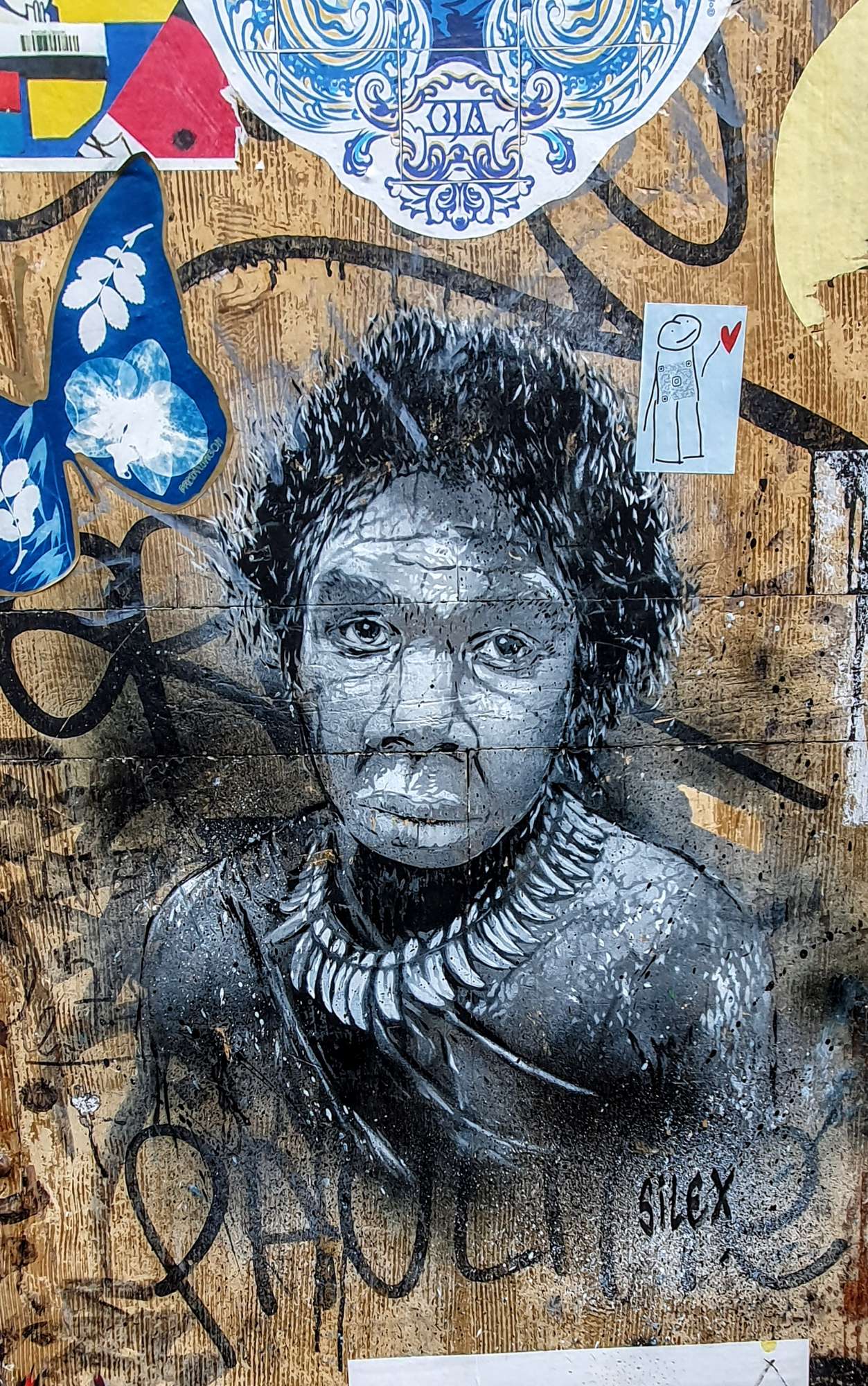 
								Street-art graffiti fresque 
								Silex 
									29 Rue des cinq Diamants
									75013
									Paris
									France 
									Pat Finder
								Street-Art-Safari.com
								