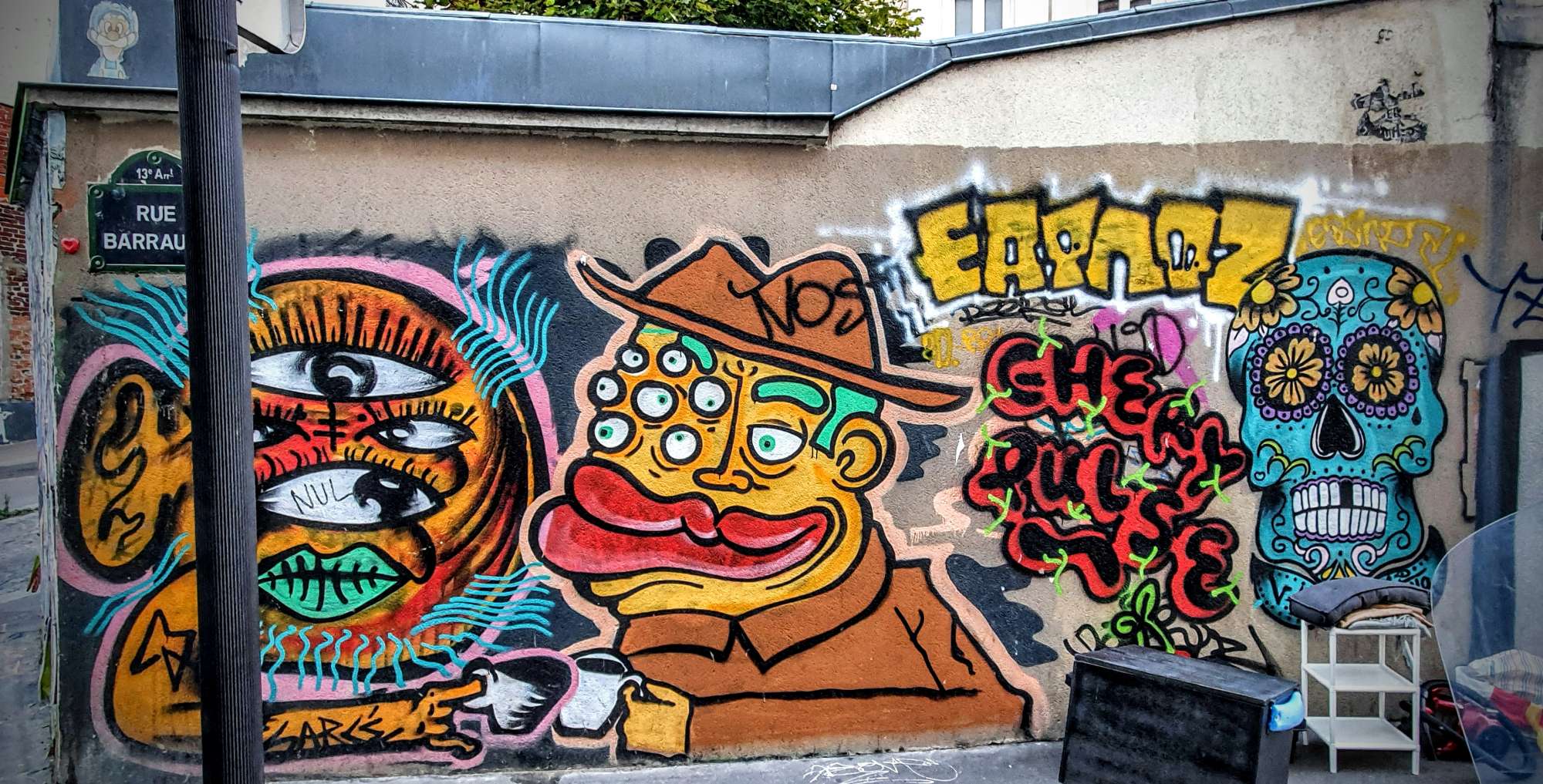 
								Street-art graffiti fresque 
								 
									13a Rue Barrault
									75013
									Paris
									France 
									Pat Finder
								Street-Art-Safari.com
								