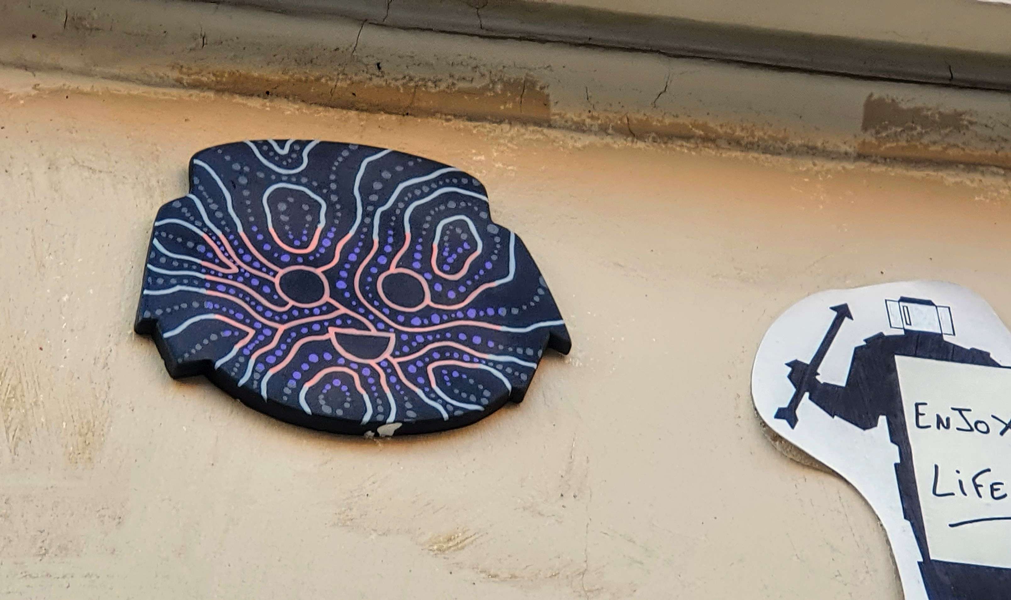 
								Street-art graffiti fresque 
								Fast Freak 
									11 Passage Barrault
									75013
									Paris
									France 
									Pat Finder
								Street-Art-Safari.com
								