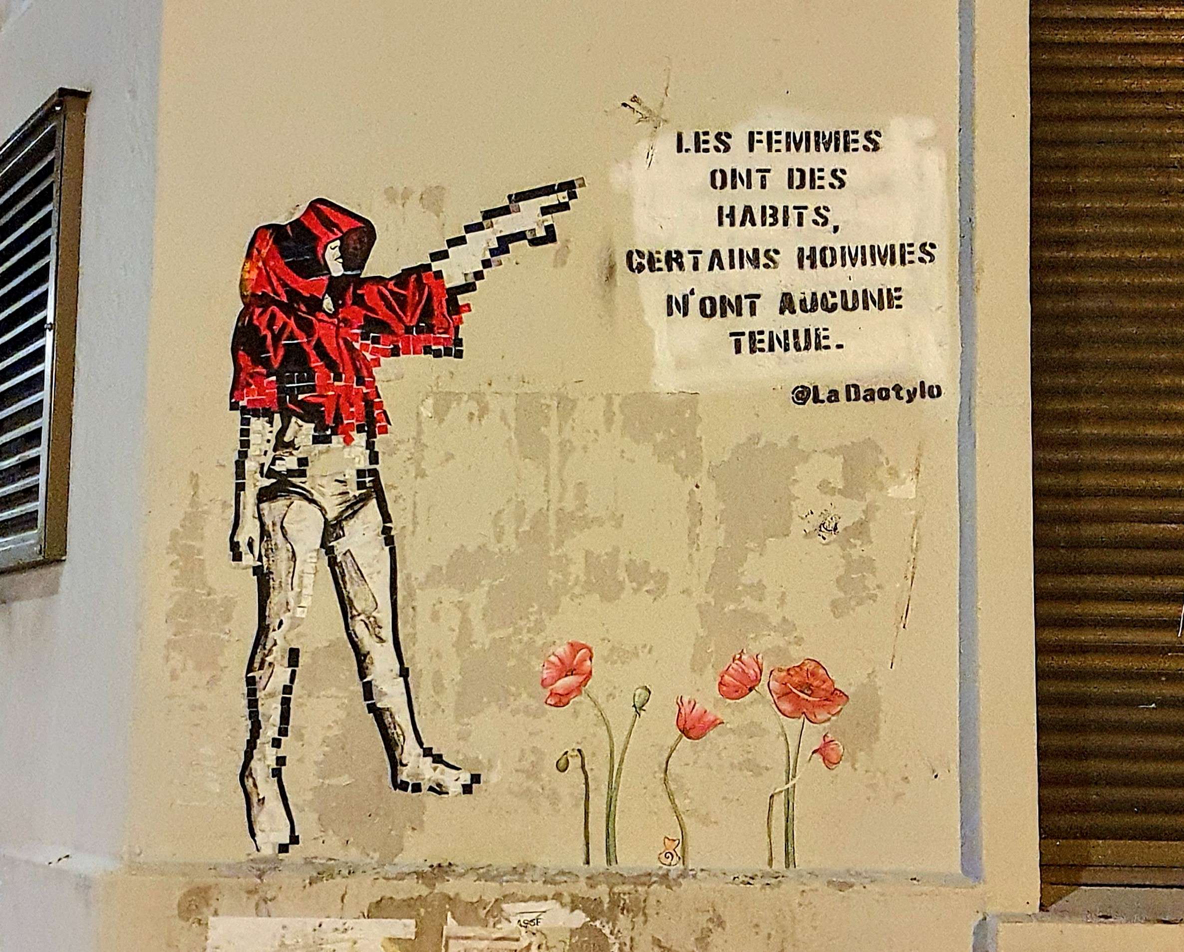 
								Street-art graffiti fresque 
								La Dactylo 
									24 Rue de l'Est
									75020
									Paris
									France 
									Pat Finder
								Street-Art-Safari.com
								