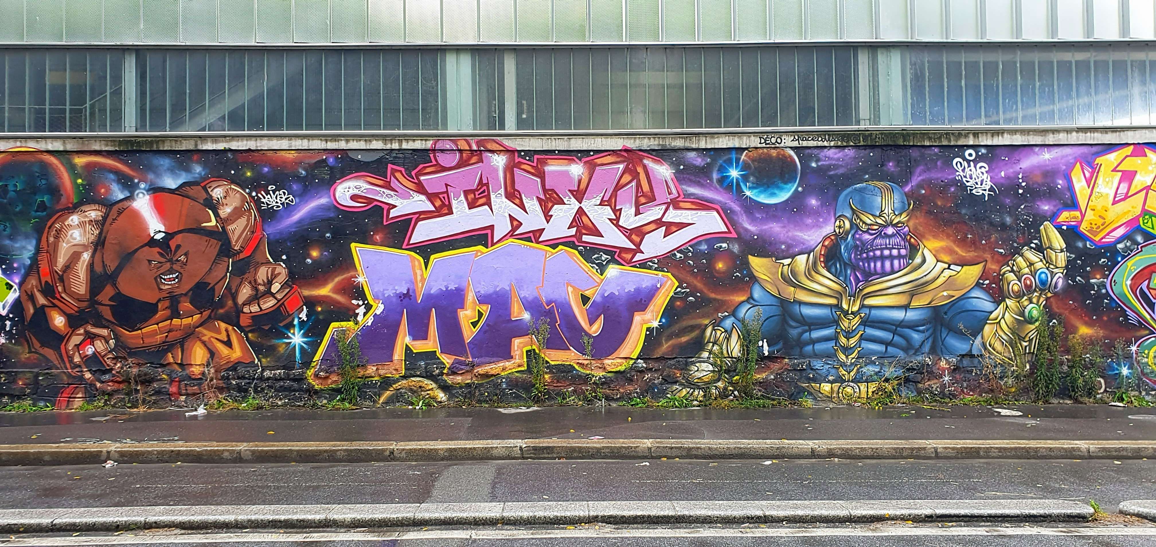 
								Street-art graffiti fresque 
								 
									156 Rue d'Aubervilliers
									75019
									Paris
									France 
									Pat Finder
								Street-Art-Safari.com
								