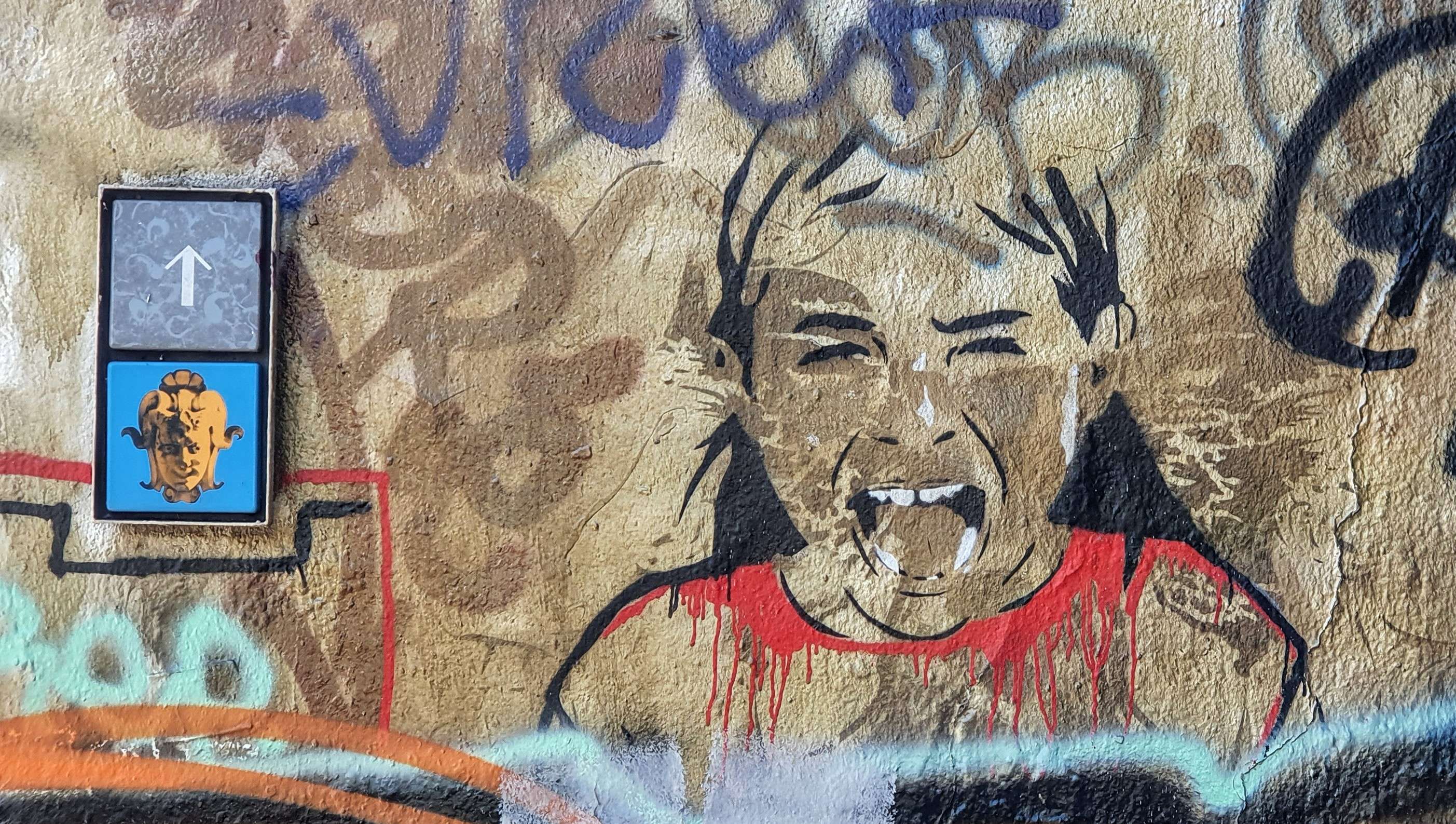 
								Street-art graffiti fresque 
								 
									2-6 Rue Alsace Lorraine
									69001
									Lyon
									France 
									Pat Finder
								Street-Art-Safari.com
								