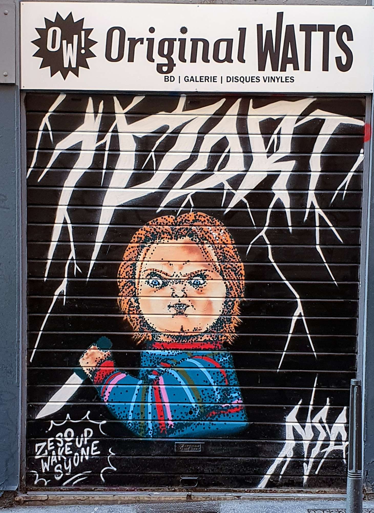 
								Street-art graffiti fresque 
								1Port 
									5 Rue des Capucins
									69001
									Lyon
									France 
									Pat Finder
								Street-Art-Safari.com
								