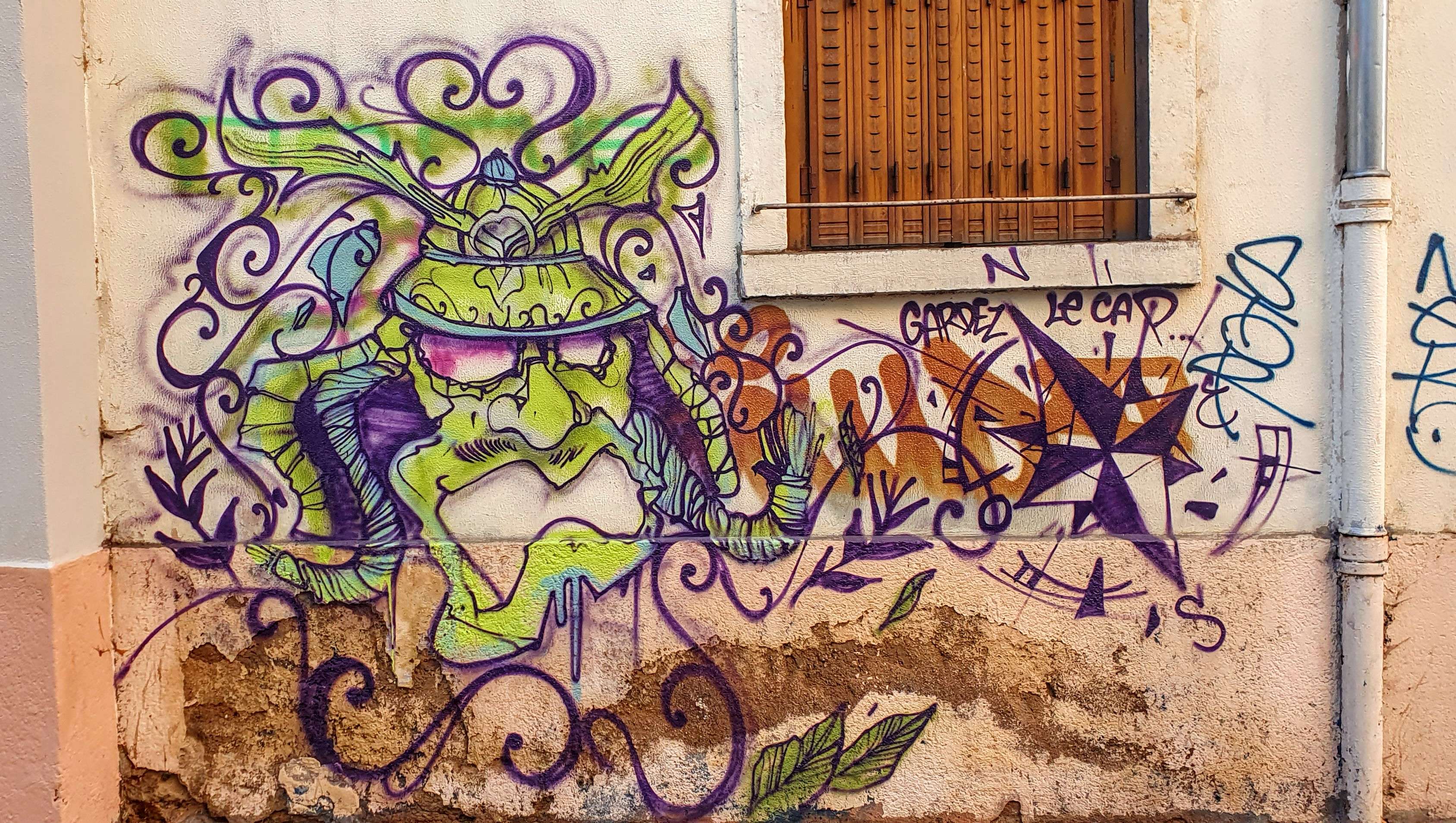 
								Street-art graffiti fresque 
								LartistSuperCho 
									24 Rue Saint-Pierre de Vaise
									69009
									Lyon
									France 
									Pat Finder
								Street-Art-Safari.com
								