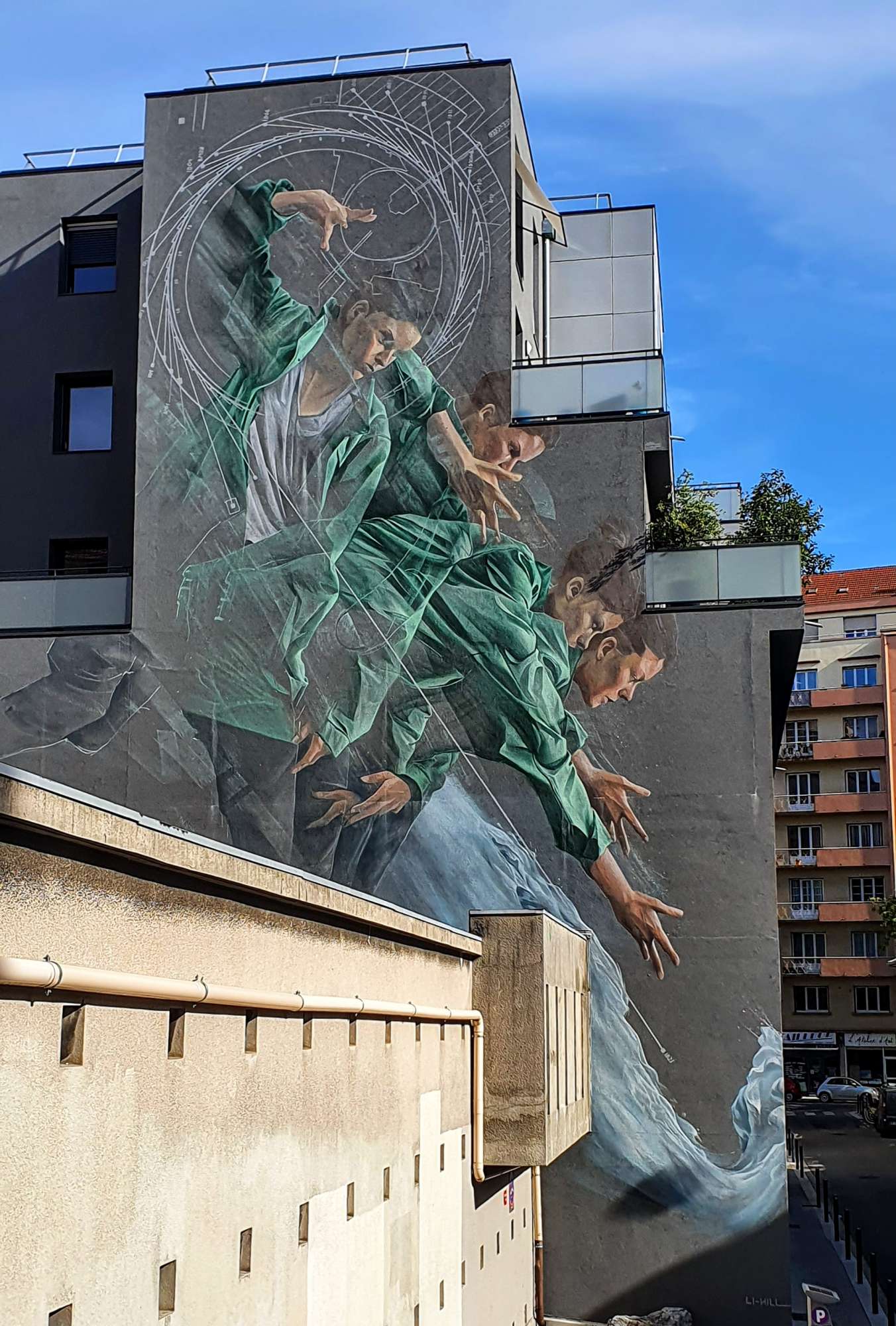 
								Street-art graffiti fresque 
								Li-Hill 
									7 Chemin des Montagnes Russes
									38000
									Grenoble
									France 
									Pat Finder
								Street-Art-Safari.com
								