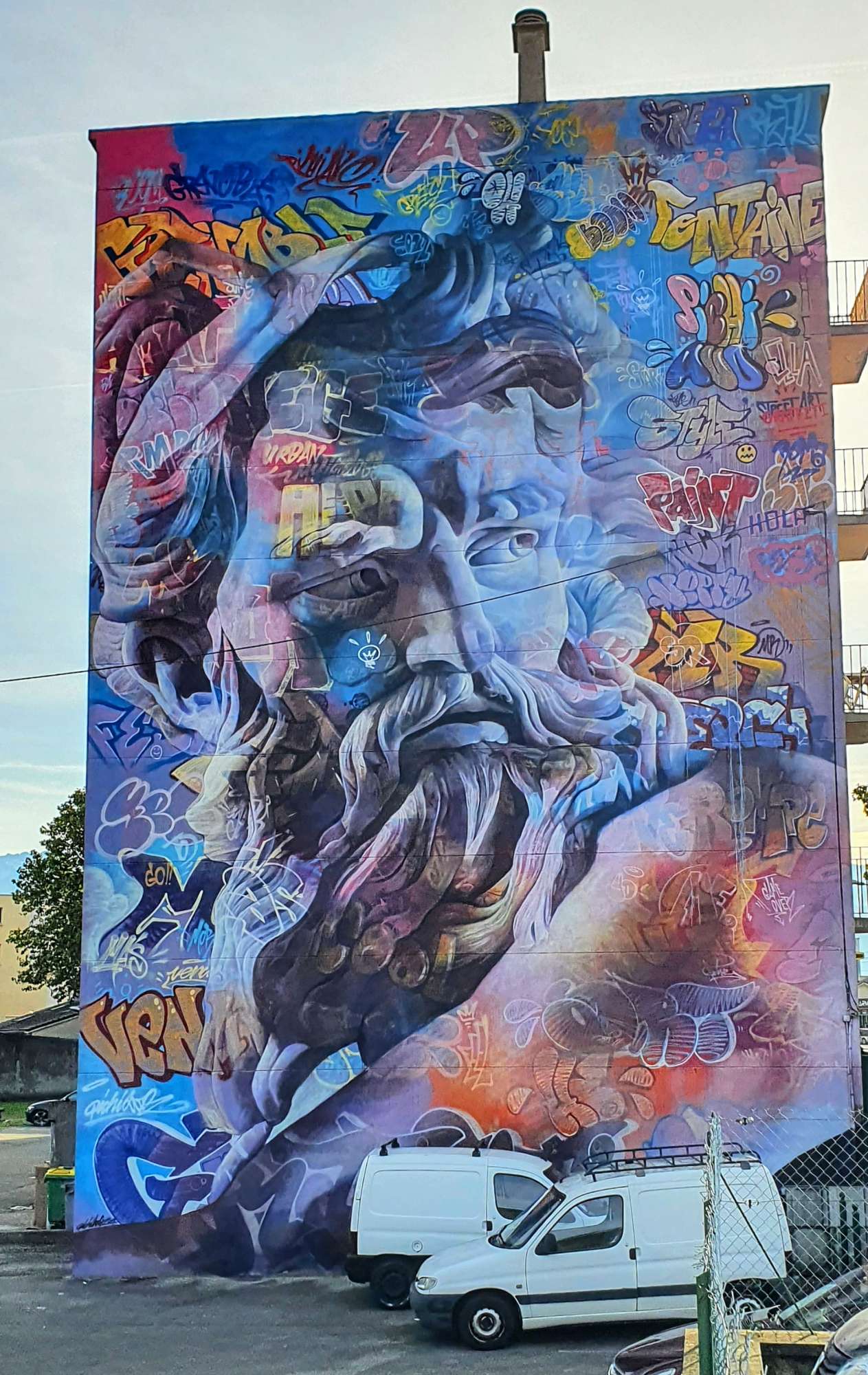 
								Street-art graffiti fresque 
								PichiAvo 
									72B Avenue Aristide Briand
									38600
									Fontaine
									France 
									Pat Finder
								Street-Art-Safari.com
								