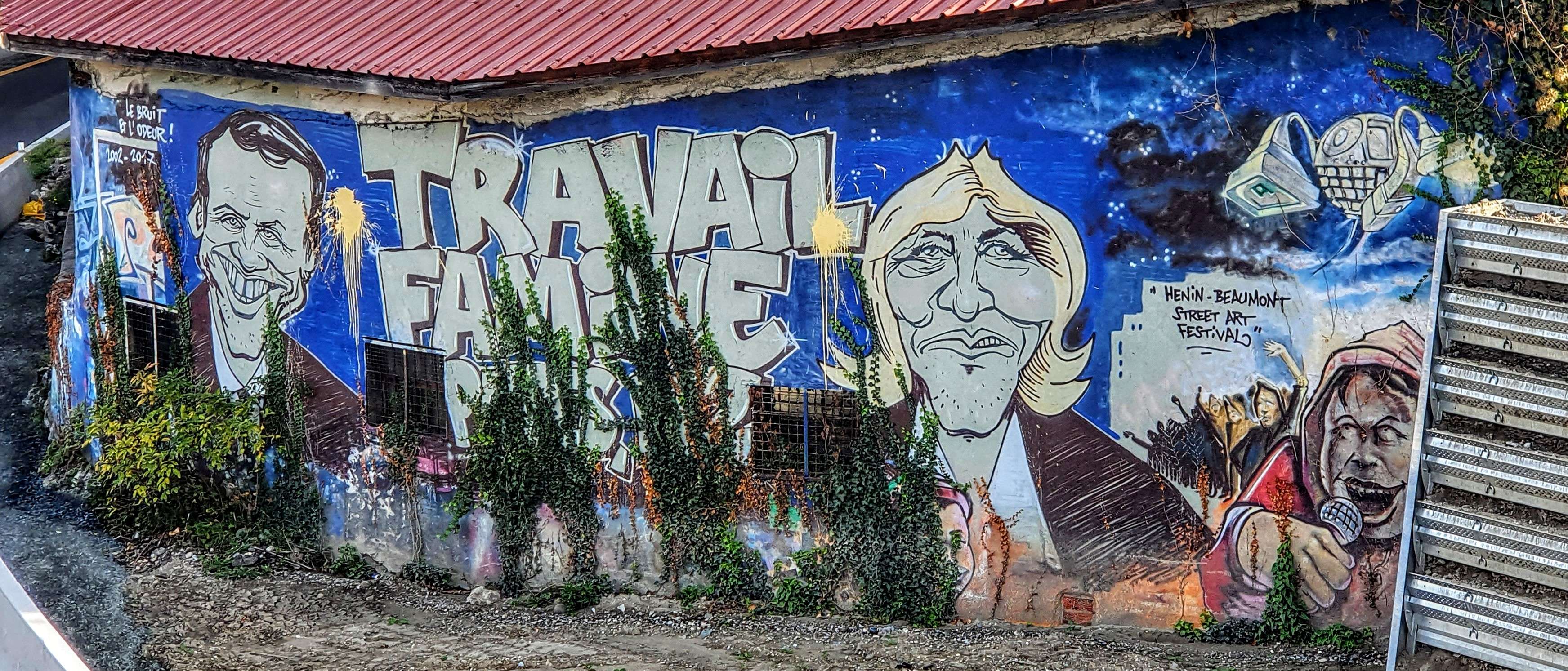 
								Street-art graffiti fresque 
								 
									163 Cours Berriat
									38000
									Grenoble
									France 
									Pat Finder
								Street-Art-Safari.com
								