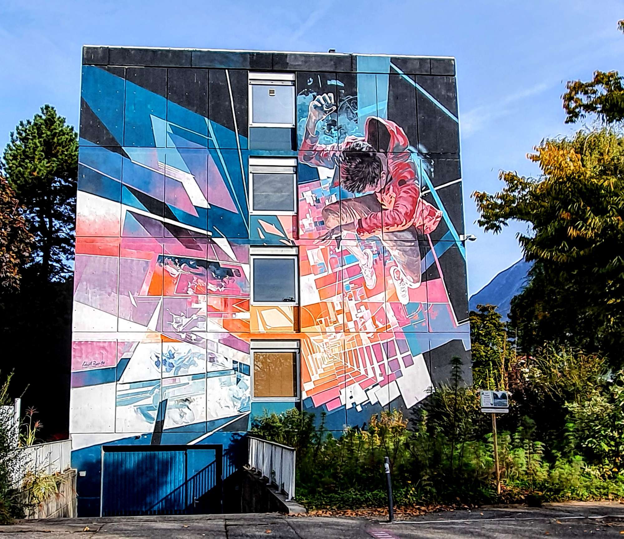 
								Street-art graffiti fresque 
								Robert Proch 
									91 Avenue Aristide Briand
									38600
									Fontaine
									France 
									Pat Finder
								Street-Art-Safari.com
								