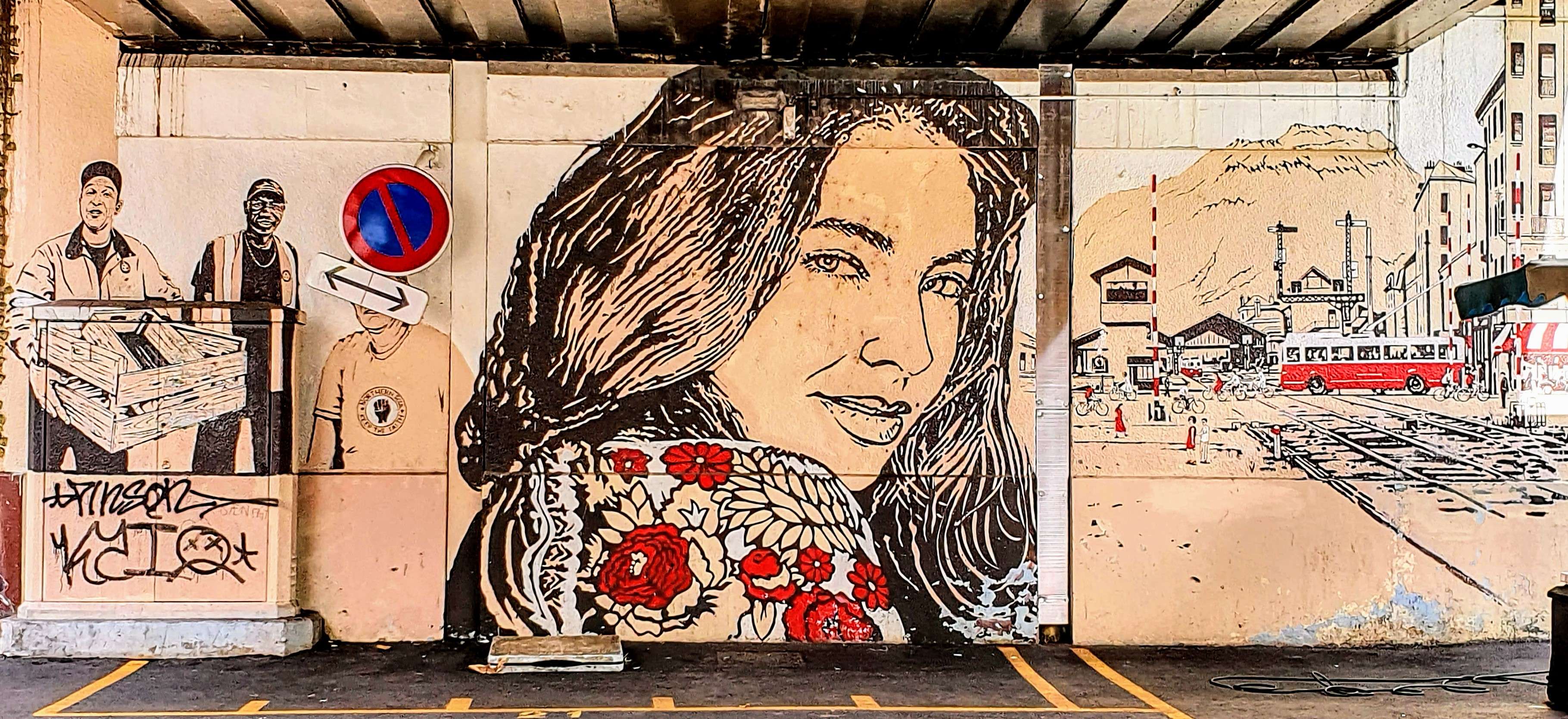 
								Street-art graffiti fresque 
								 
									17 Impasse de Vizille
									38000
									Grenoble
									France 
									Pat Finder
								Street-Art-Safari.com
								