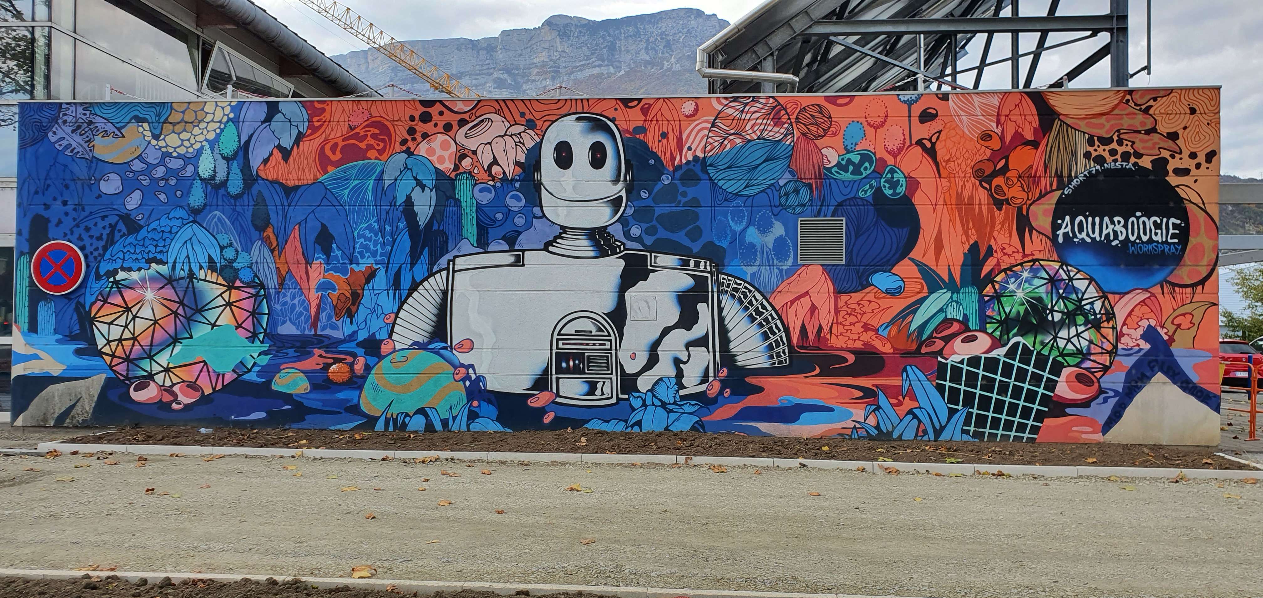 
								Street-art graffiti fresque 
								Nesta 
									83 Cours Saint-Andr&eacute;
									38800
									Le Pont-de-Claix
									France 
									Pat Finder
								Street-Art-Safari.com
								