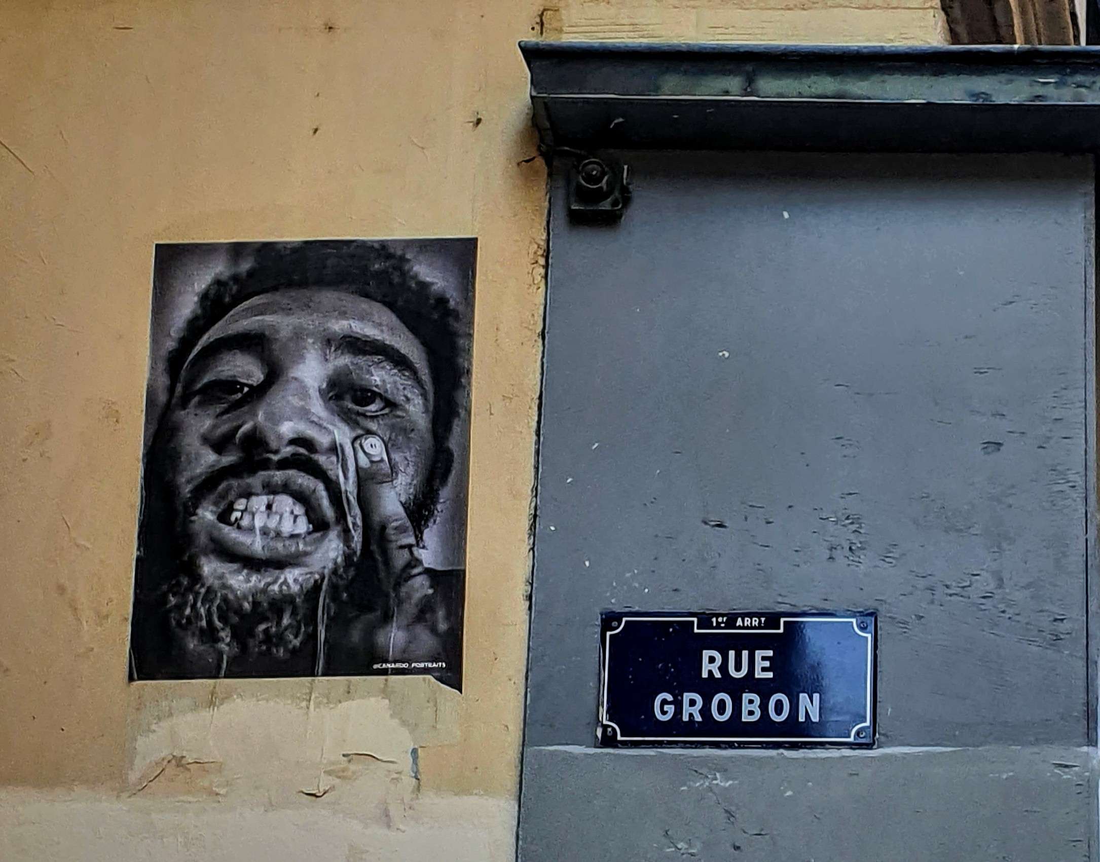 
								Street-art graffiti fresque 
								Canardo 
									02 Rue d'Alg&eacute;rie
									69001
									Lyon
									France 
									Pat Finder
								Street-Art-Safari.com
								