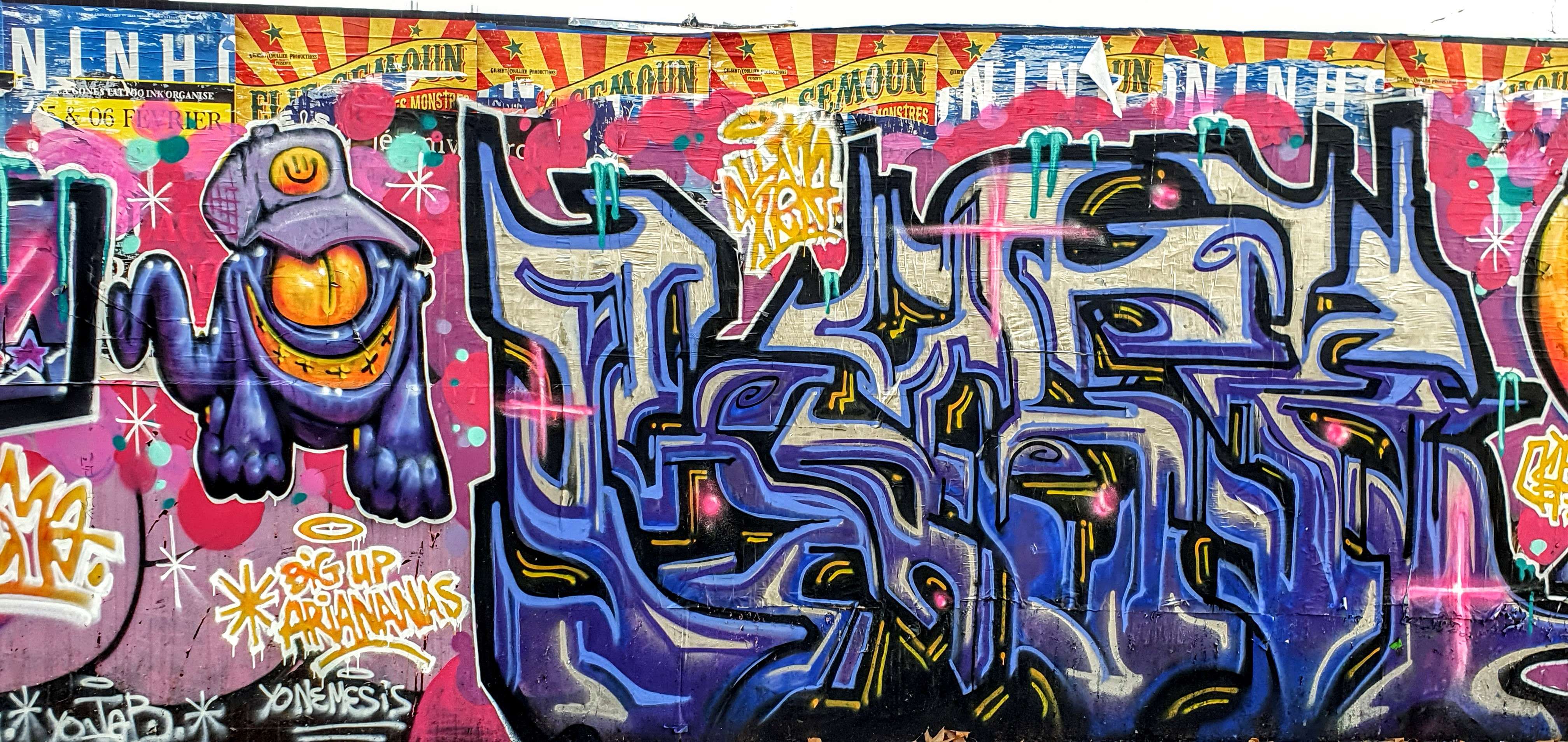 
								Street-art graffiti fresque 
								Skema 
									2 Quai des C&eacute;lestins
									69002
									Lyon
									France 
									Pat Finder
								Street-Art-Safari.com
								