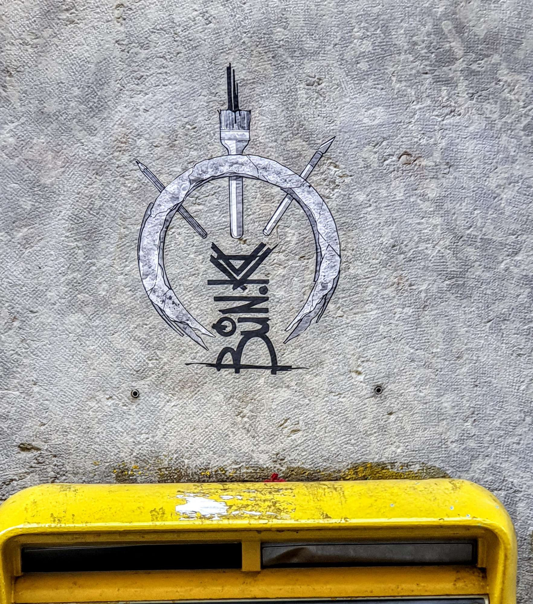 
								Street-art graffiti fresque 
								Bounka 
									4 Rue Lanterne
									69001
									Lyon
									France 
									Pat Finder
								Street-Art-Safari.com
								