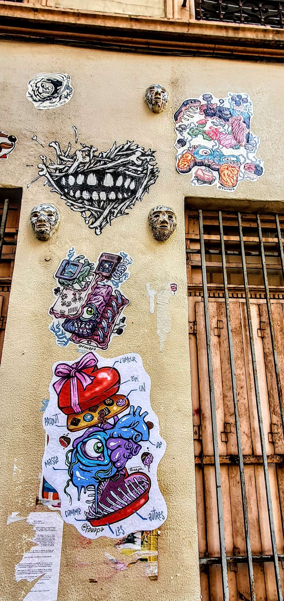 
								Street-art graffiti fresque 
								Fouapa 
									2 Rue de la Thibaudi&egrave;re
									69007
									Lyon
									France 
									Pat Finder
								Street-Art-Safari.com
								