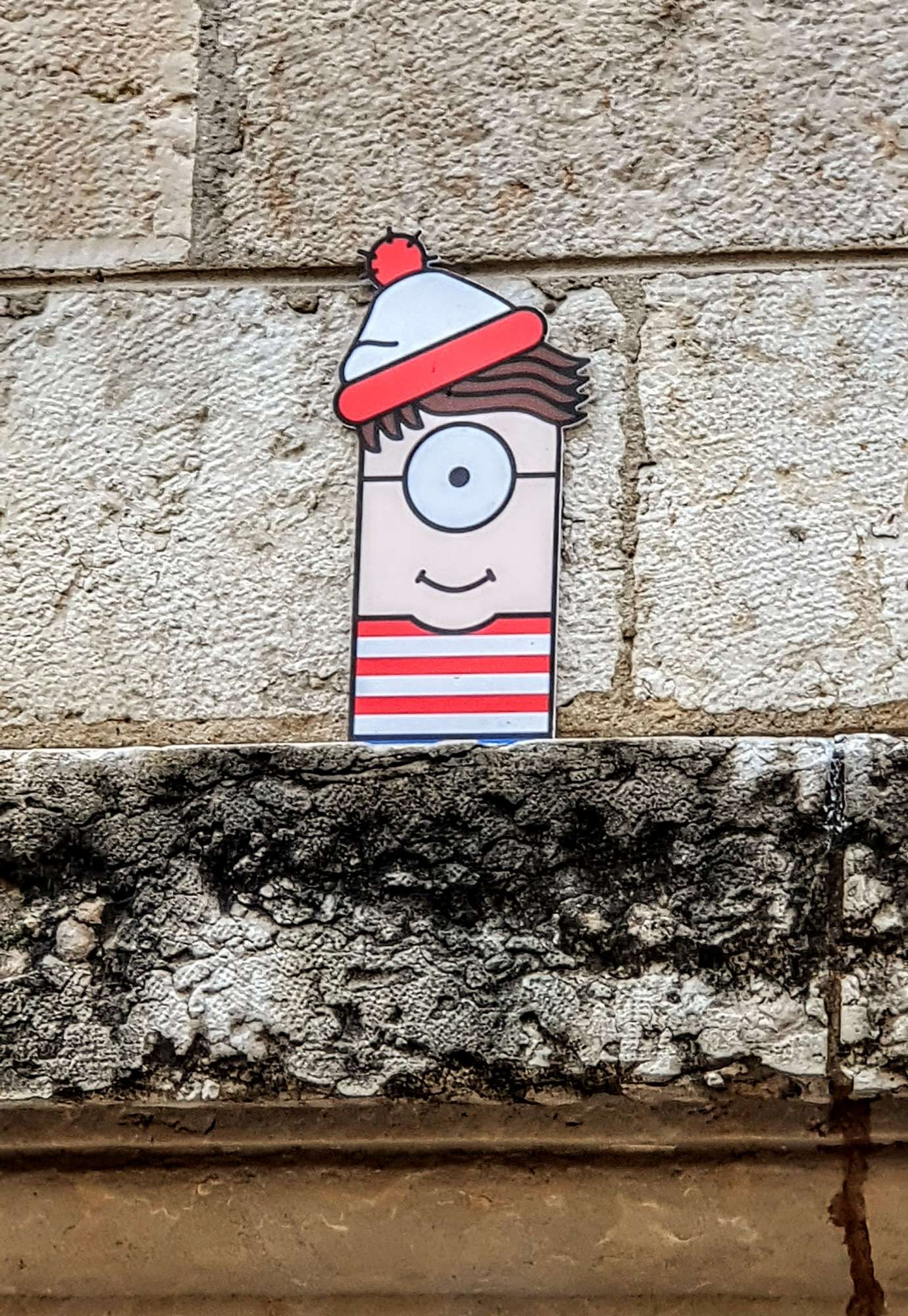 
								Street-art graffiti fresque 
								TOKI art 
									57 Mont&eacute;e de la Grande-C&ocirc;te
									69001
									Lyon
									France 
									Pat Finder
								Street-Art-Safari.com
								