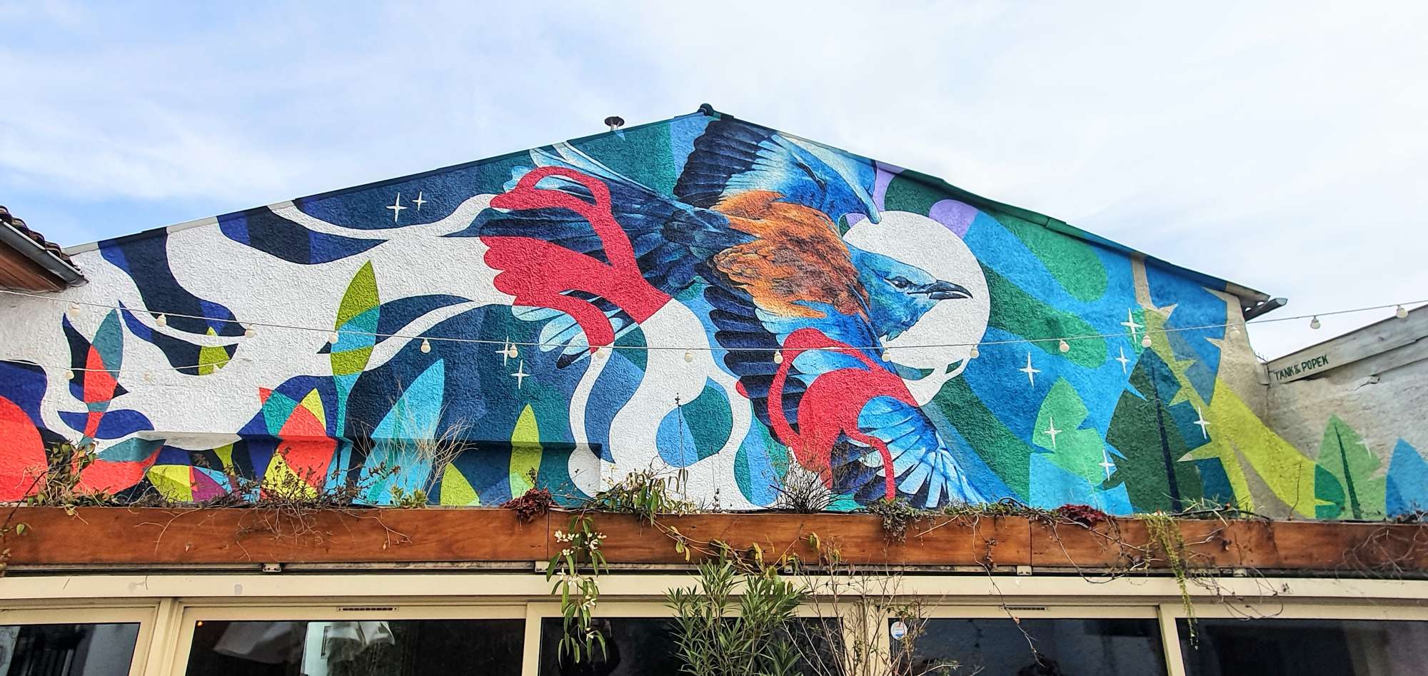 
								Street-art graffiti fresque 
								Popek, Tank 
									28 Rue Croix-Barret
									69007
									Lyon
									France 
									Pat Finder
								Street-Art-Safari.com
								